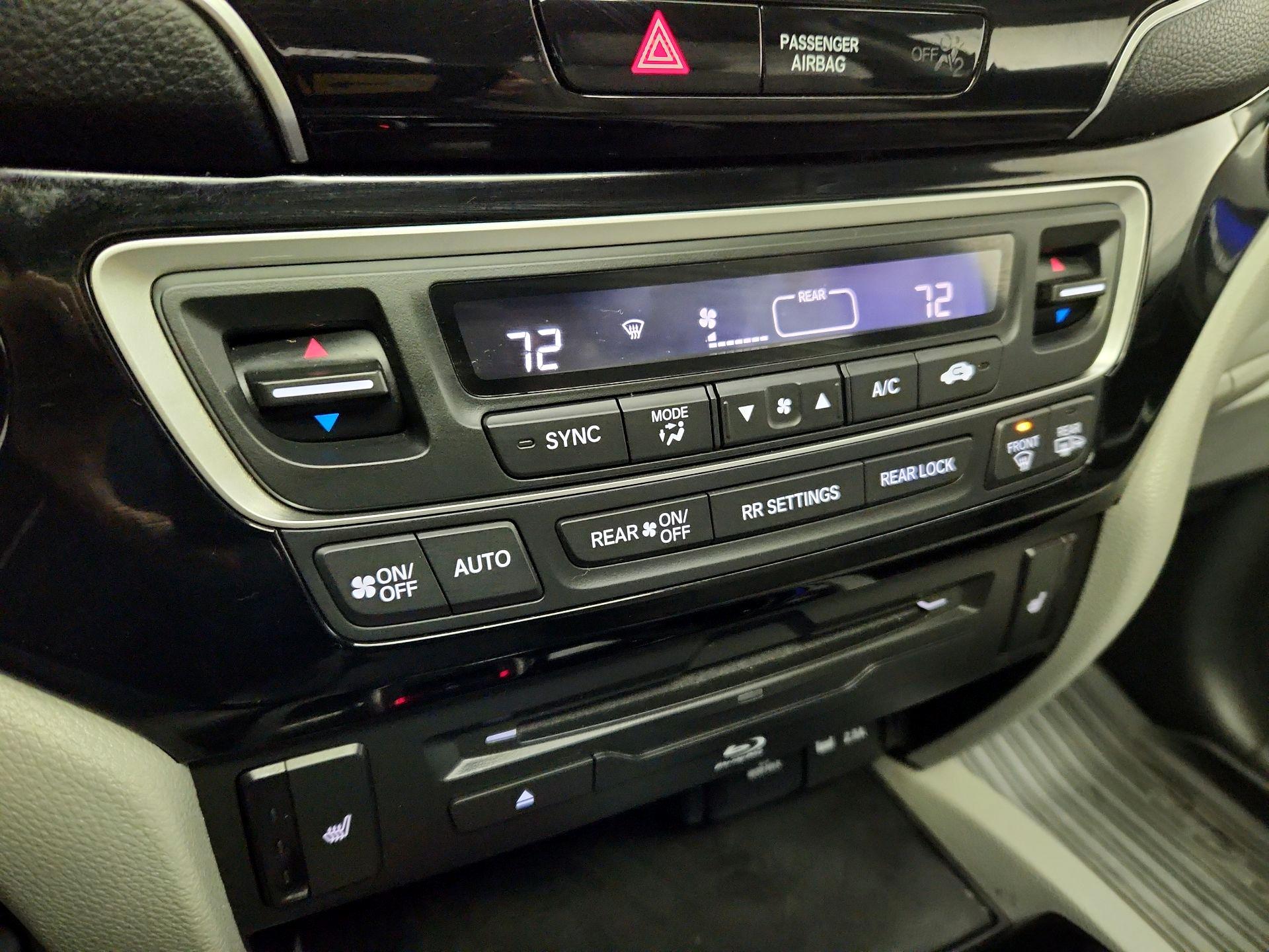 Thumbnail: 2022 Honda Pilot - 17