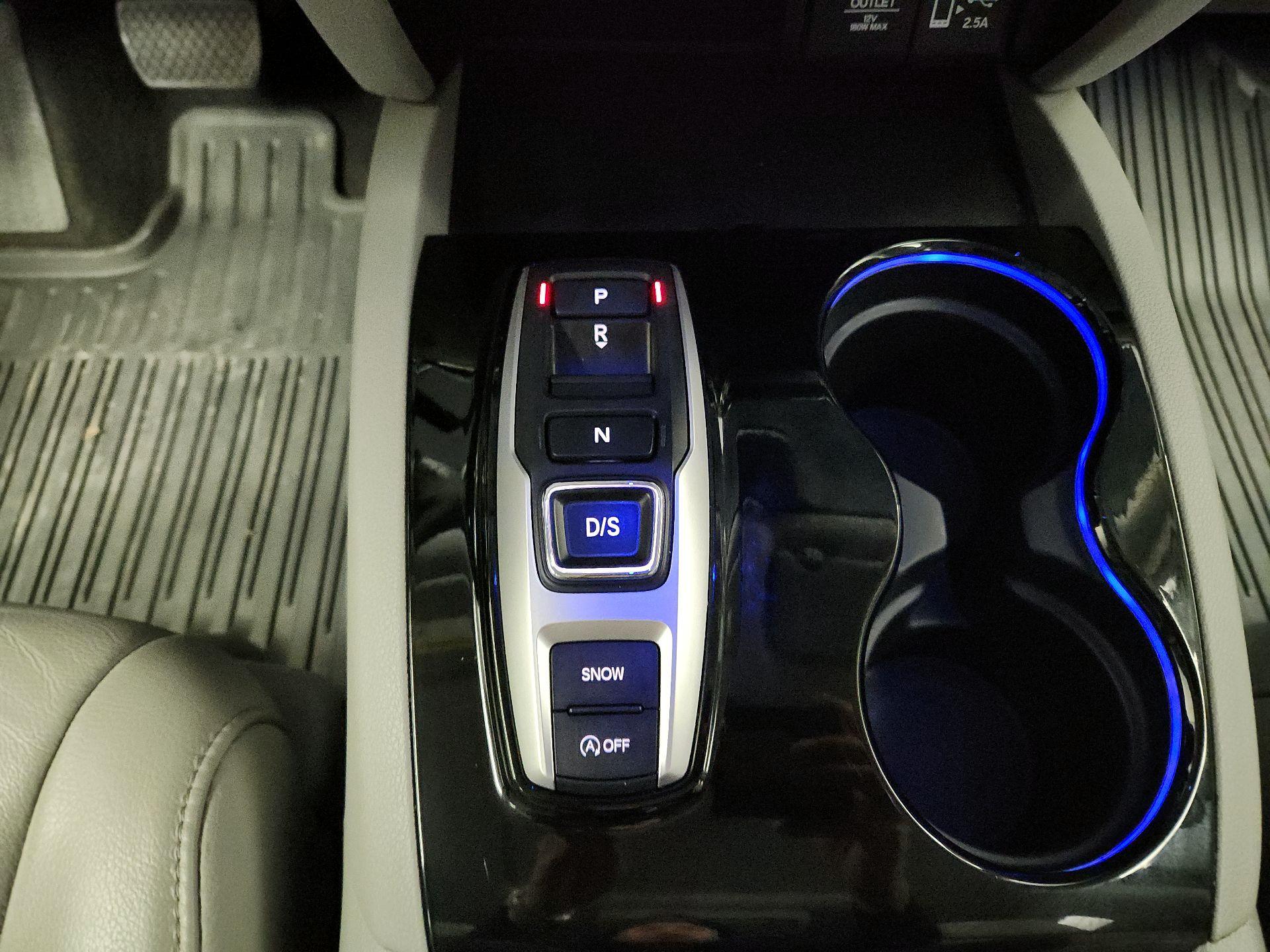 Thumbnail: 2022 Honda Pilot - 18