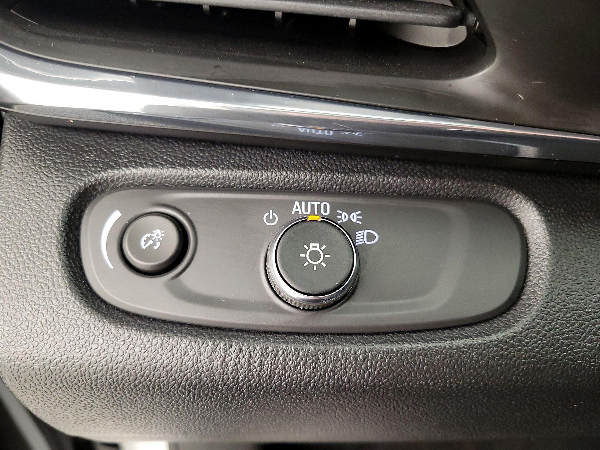 Thumbnail: 2025 Buick Envista - 13