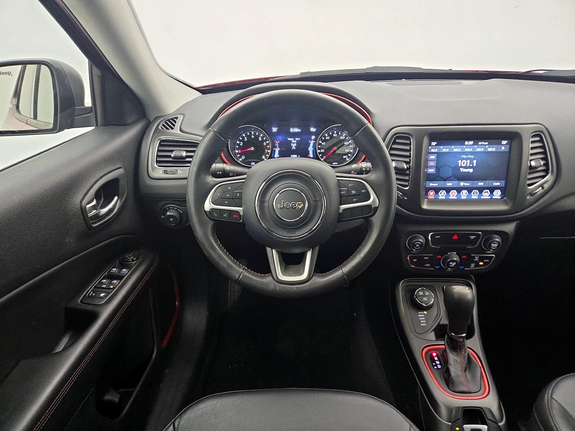 Thumbnail: 2019 Jeep Compass - 10