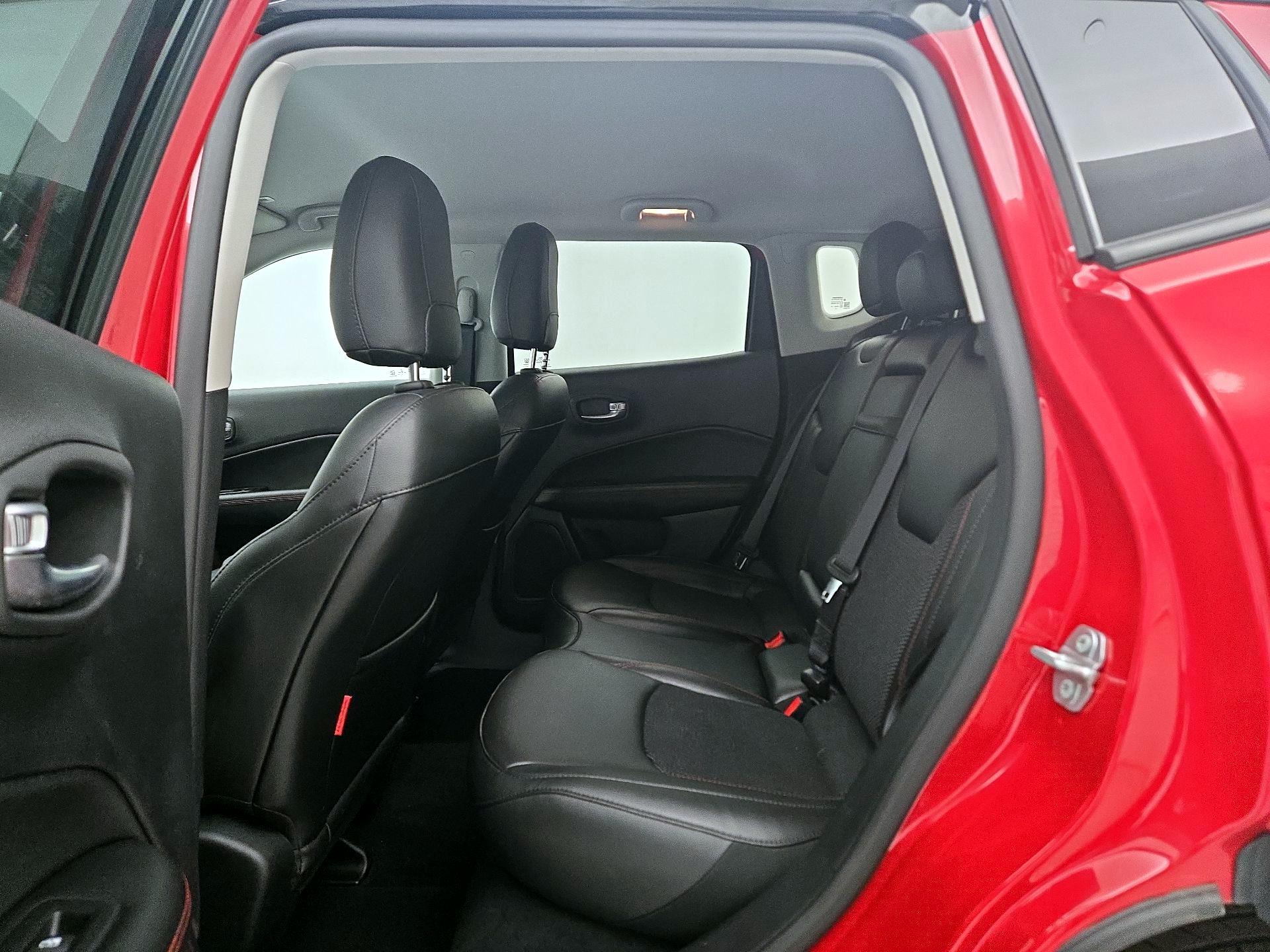 Thumbnail: 2019 Jeep Compass - 19