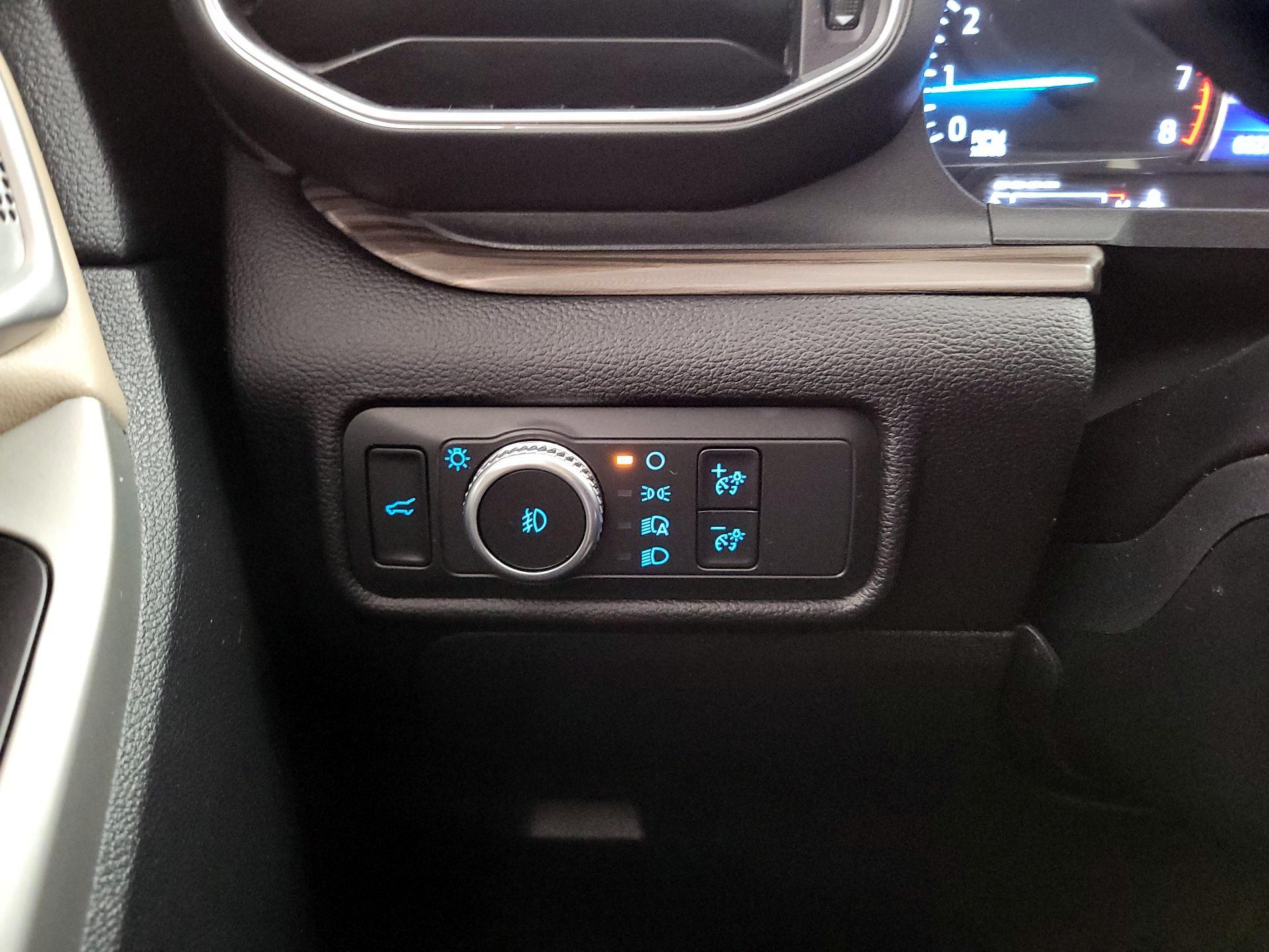 Thumbnail: 2021 Ford Explorer - 13