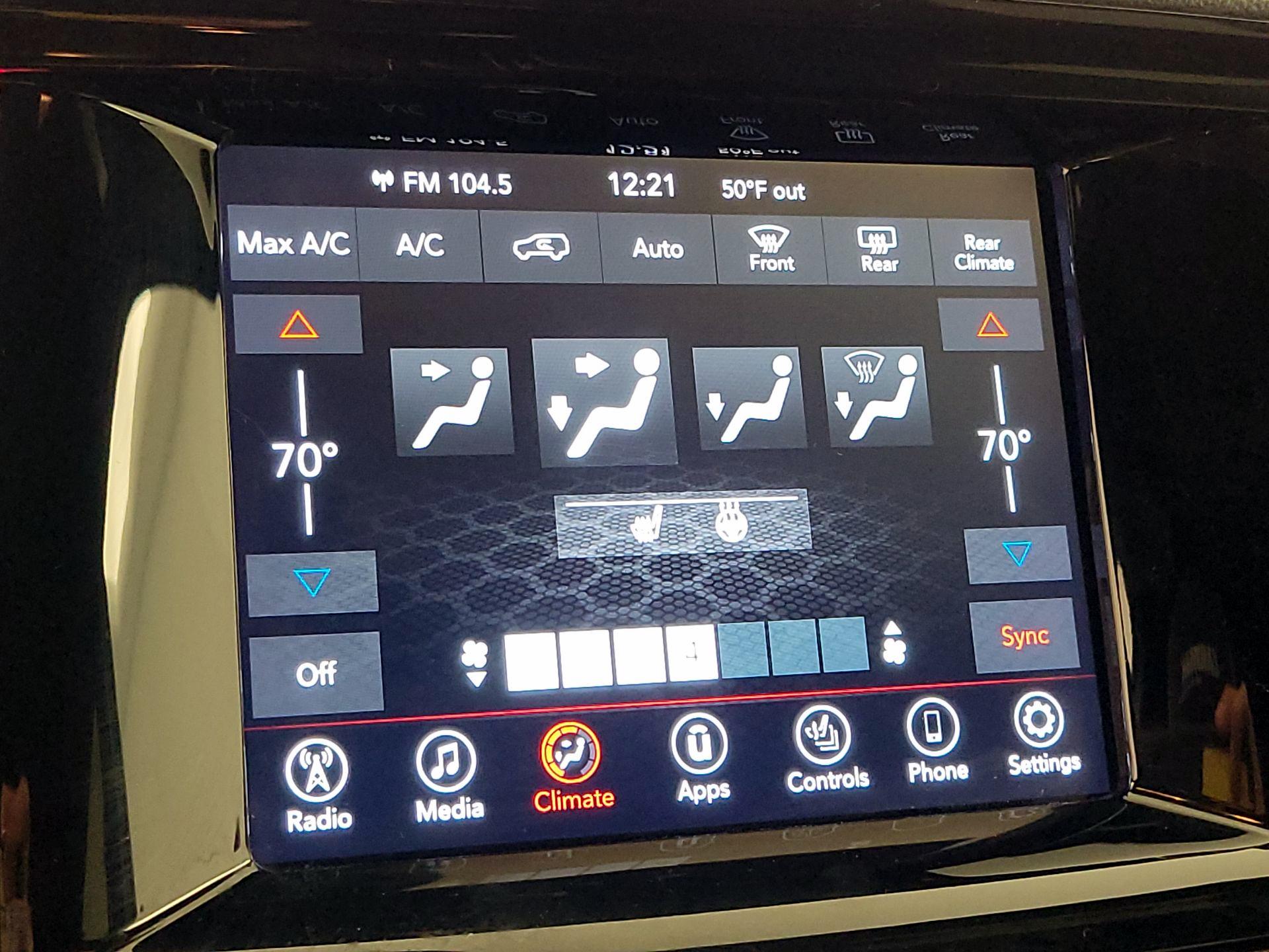 Thumbnail: 2023 Dodge Durango - 16