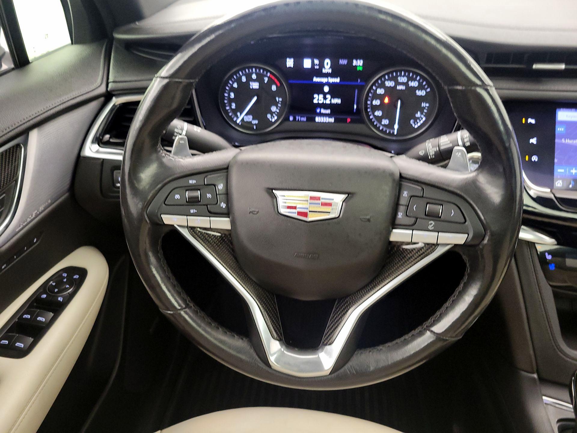 Thumbnail: 2020 Cadillac XT6 - 10