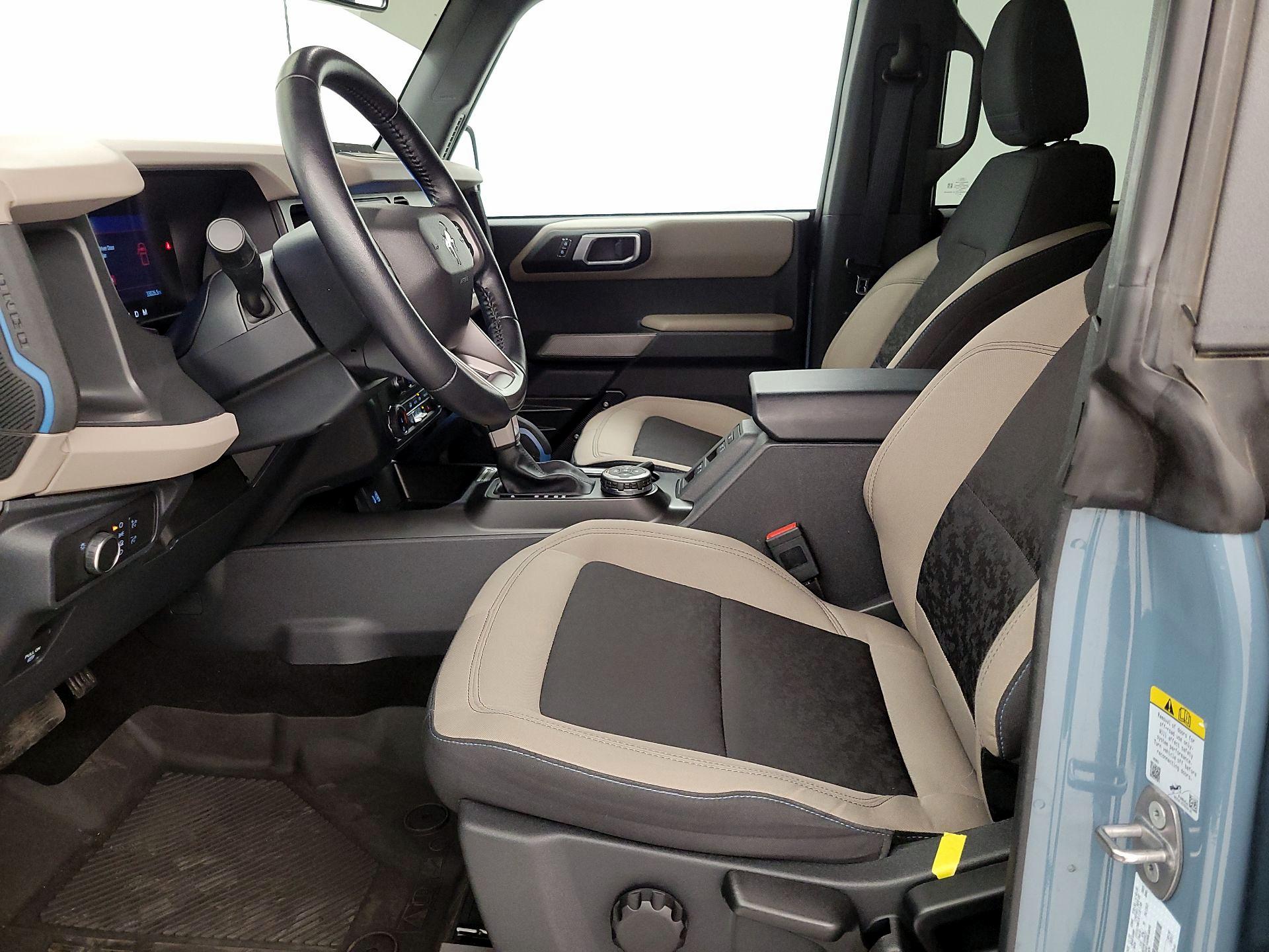 Thumbnail: 2022 Ford Bronco - 11