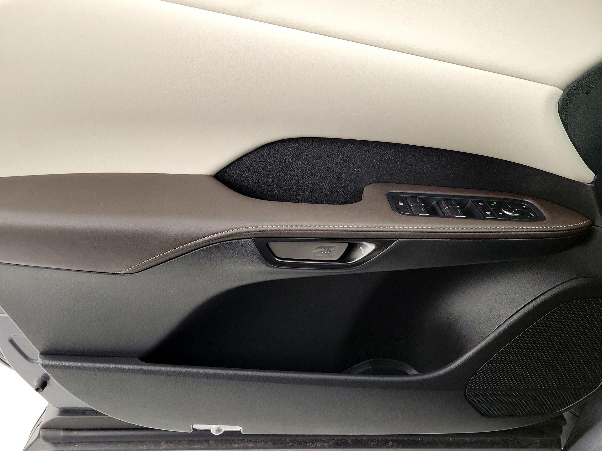 Thumbnail: 2023 Lexus RX - 12