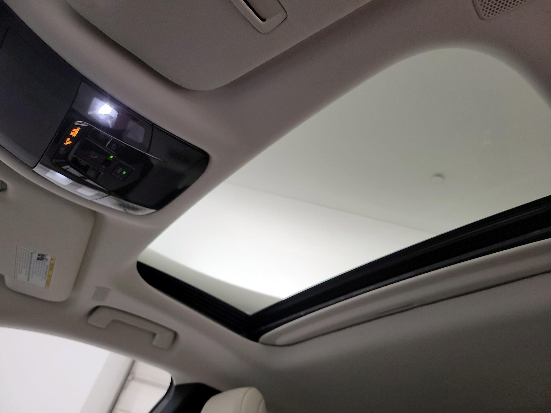 Thumbnail: 2023 Lexus RX - 19