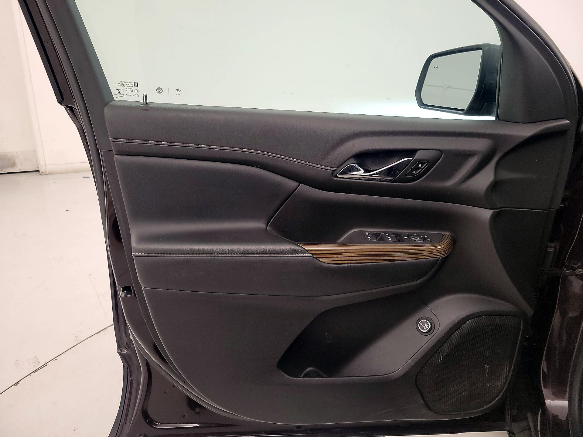 Thumbnail: 2020 GMC Acadia - 12