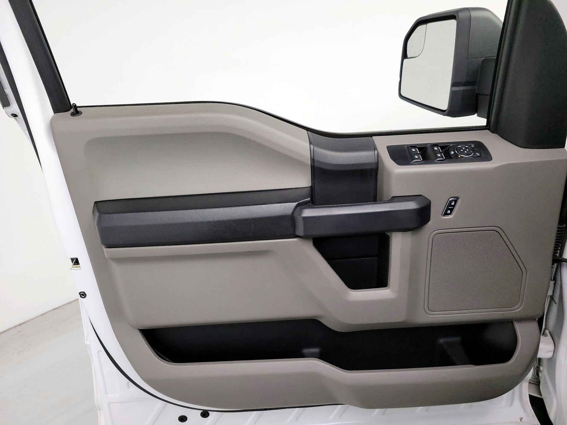 Thumbnail: 2018 Ford F-150 - 12