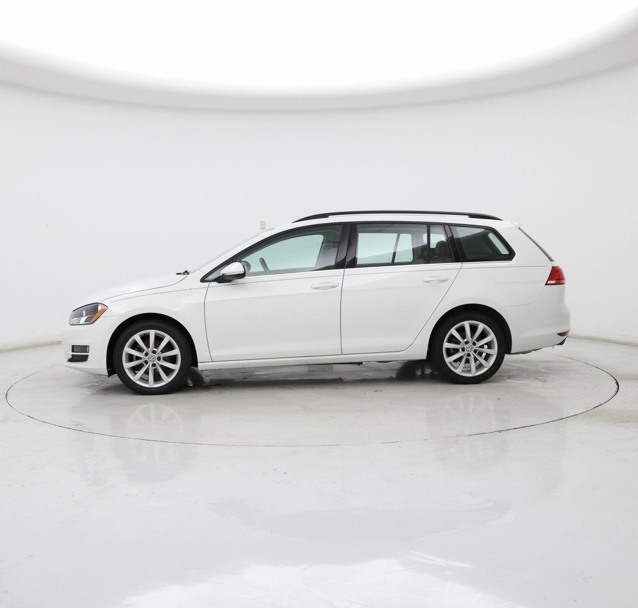 Thumbnail: 2017 Volkswagen Golf - 3