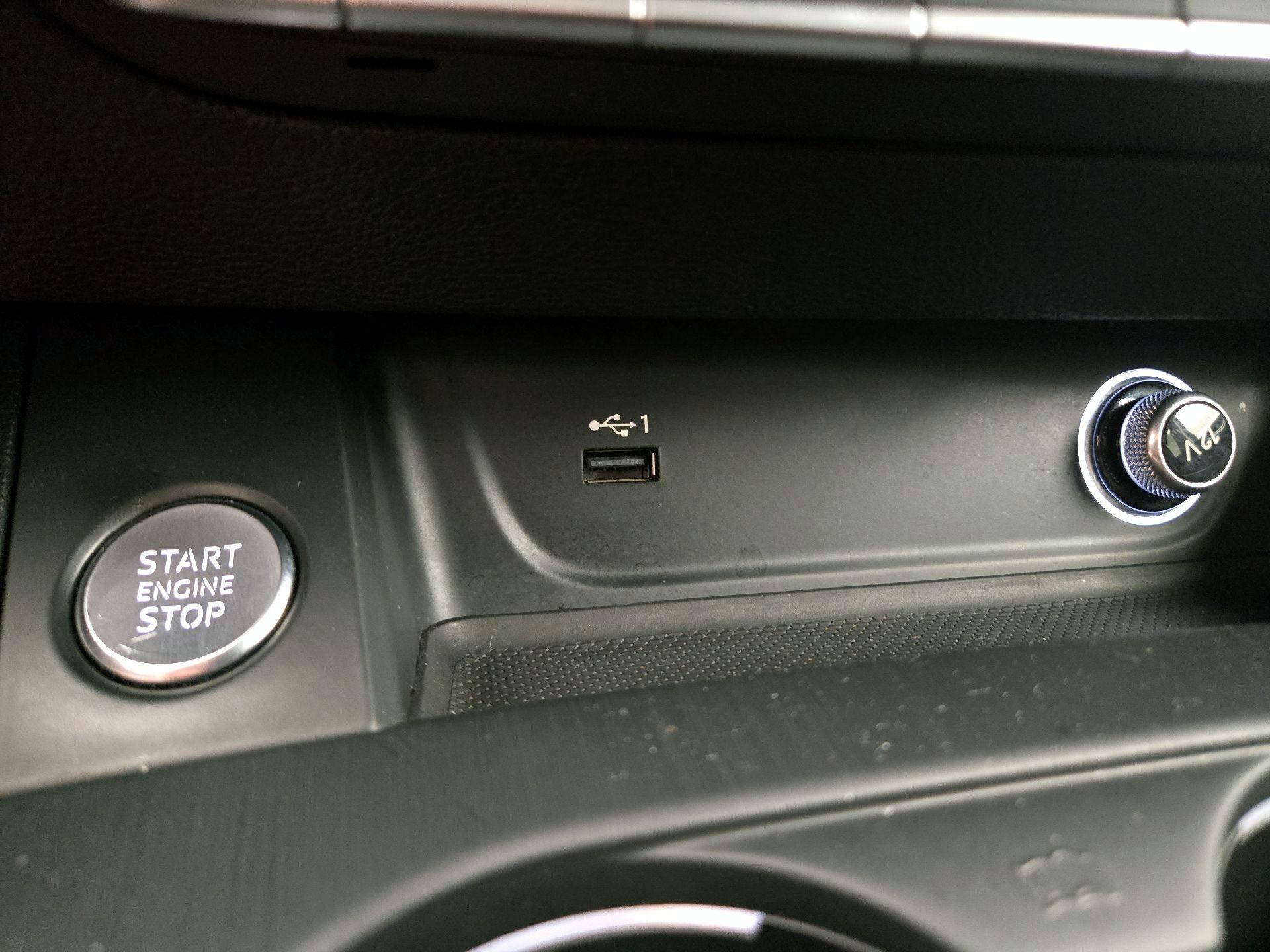 Thumbnail: 2018 Audi A4 - 19