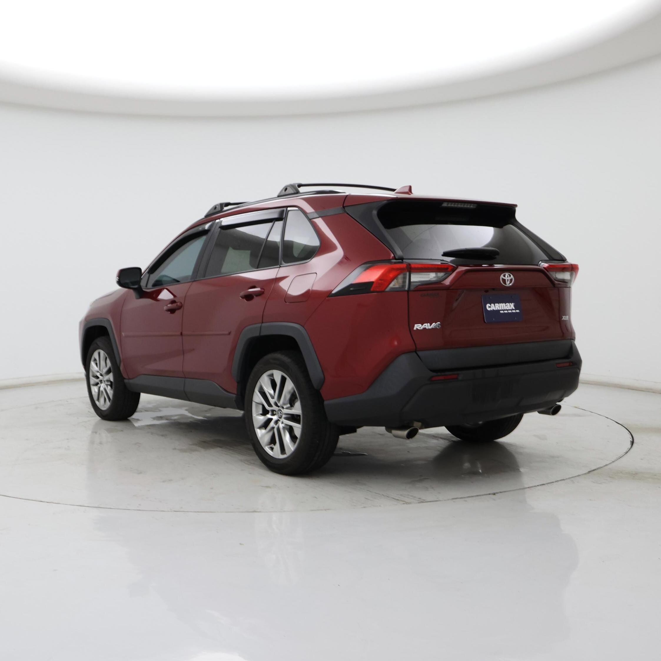 Thumbnail: 2021 Toyota RAV4 - 2