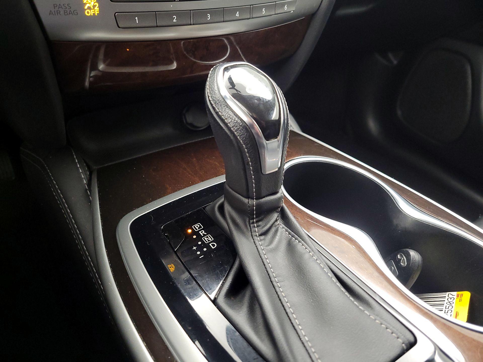 Thumbnail: 2018 INFINITI QX60 - 18