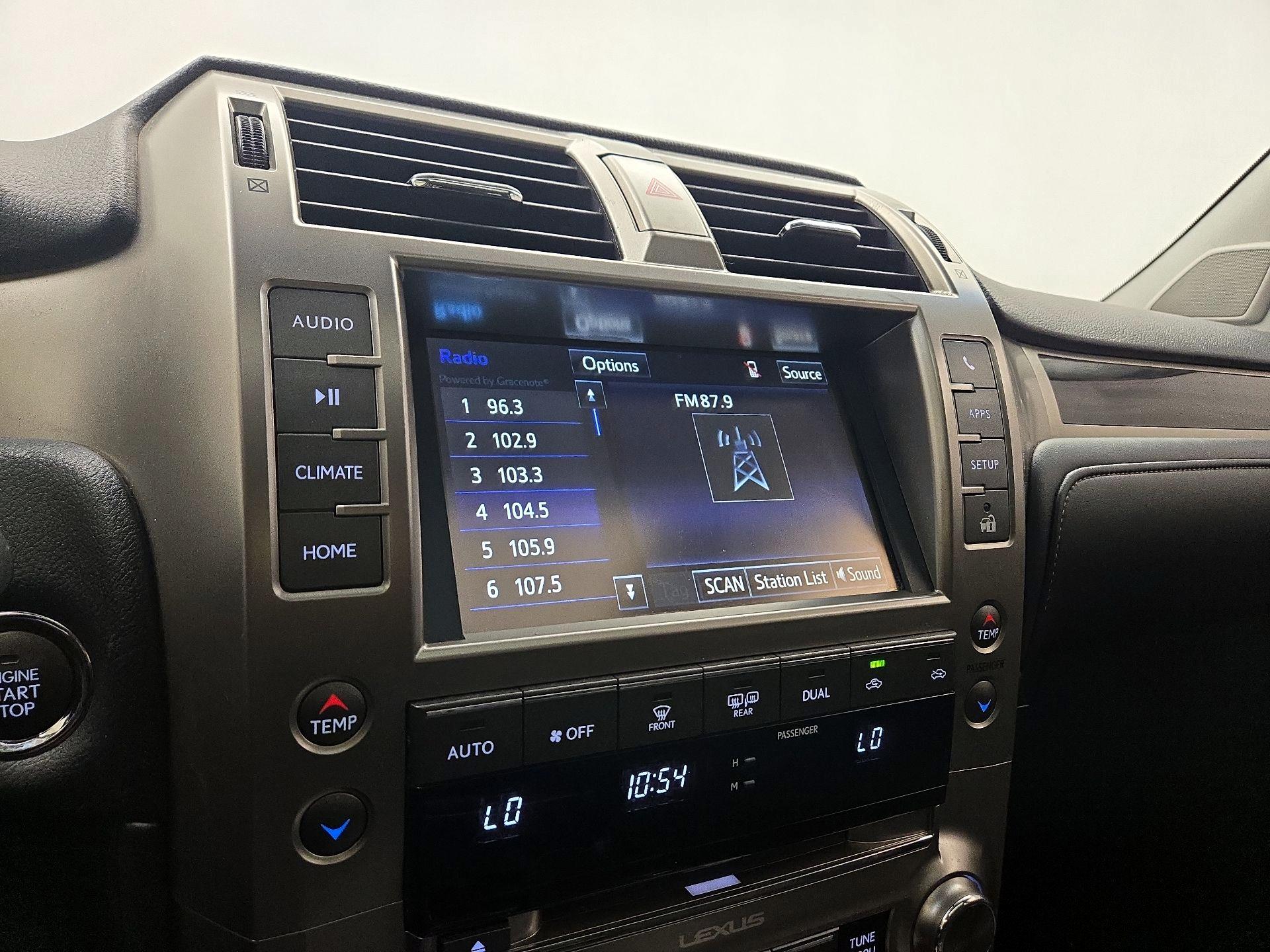 Thumbnail: 2019 Lexus GX - 15