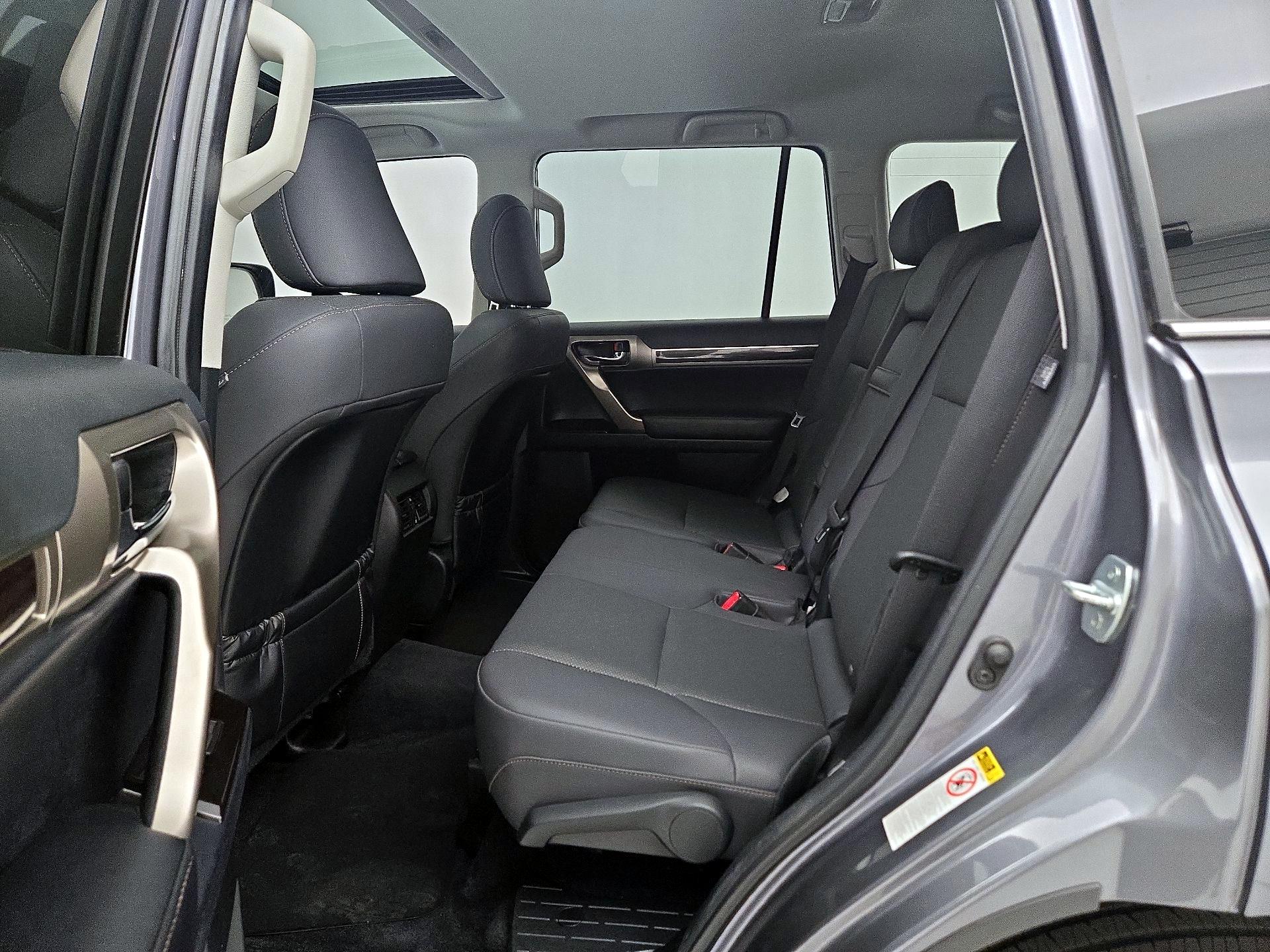 Thumbnail: 2019 Lexus GX - 20