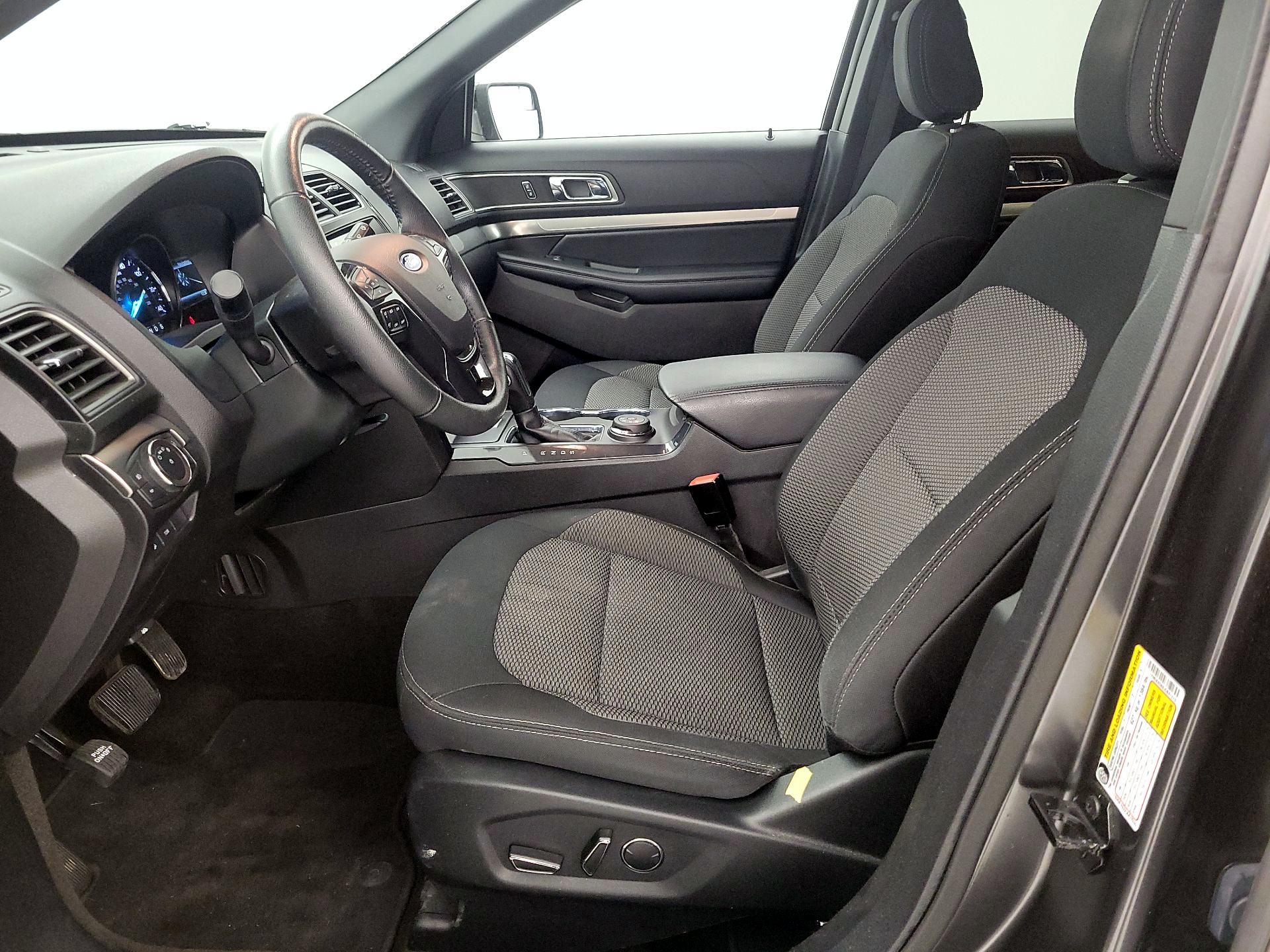 Thumbnail: 2018 Ford Explorer - 11