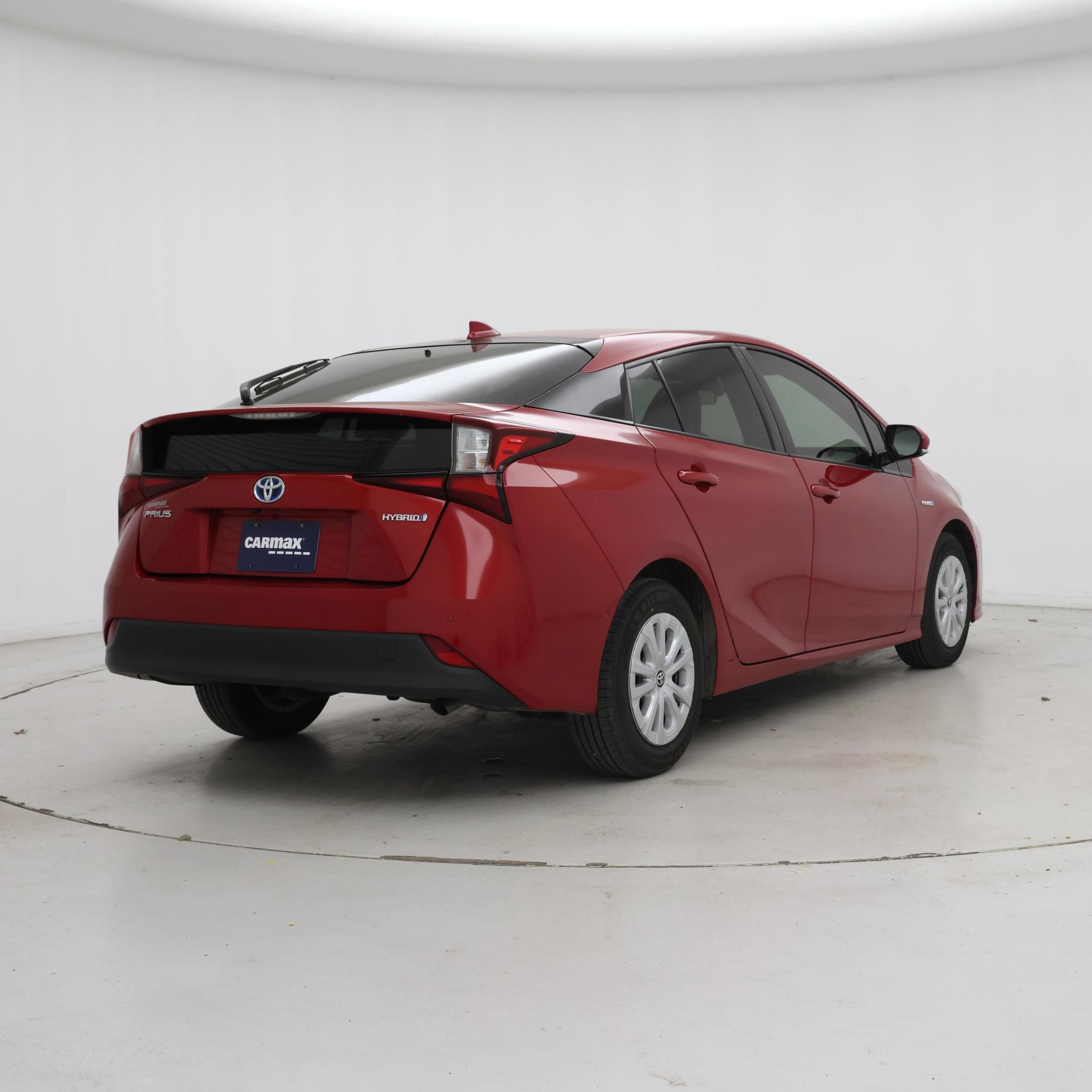 Thumbnail: 2019 Toyota Prius - 8