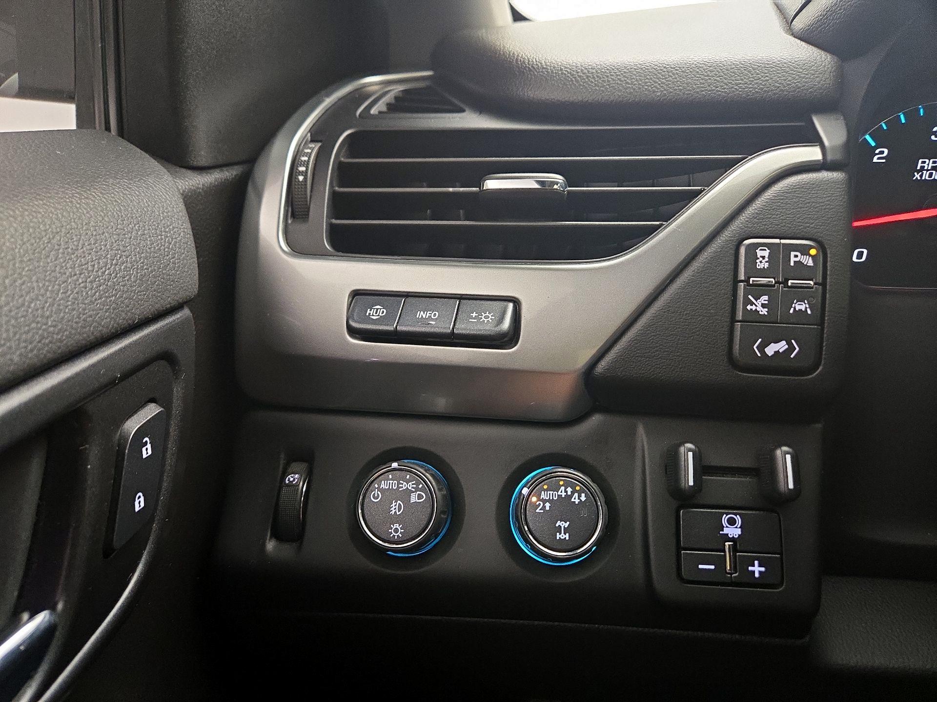 Thumbnail: 2020 Chevrolet Suburban - 13