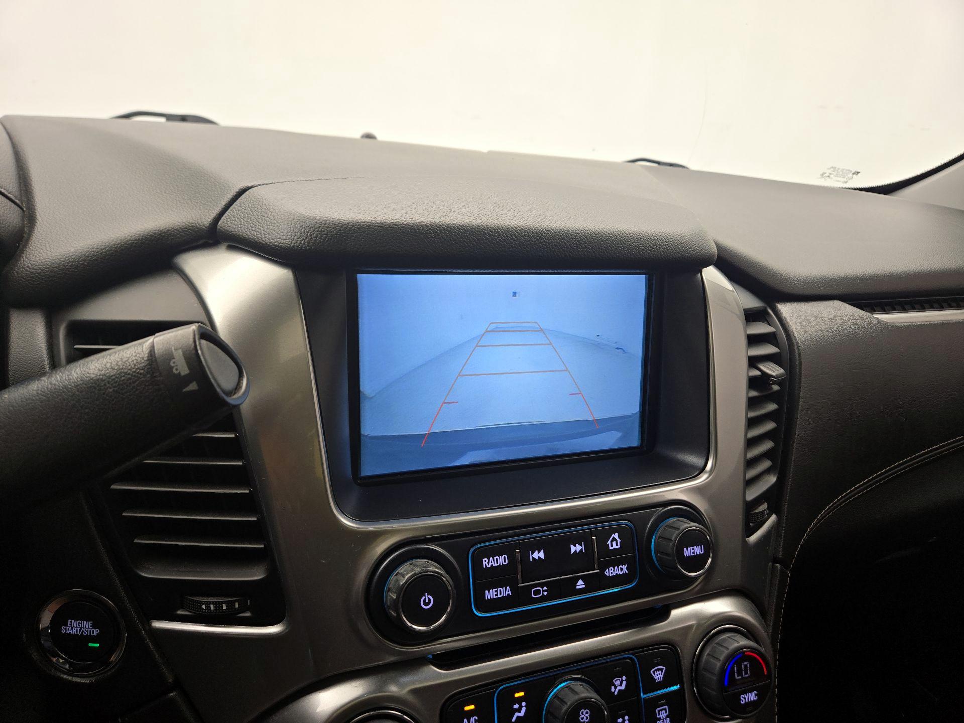 Thumbnail: 2020 Chevrolet Suburban - 14