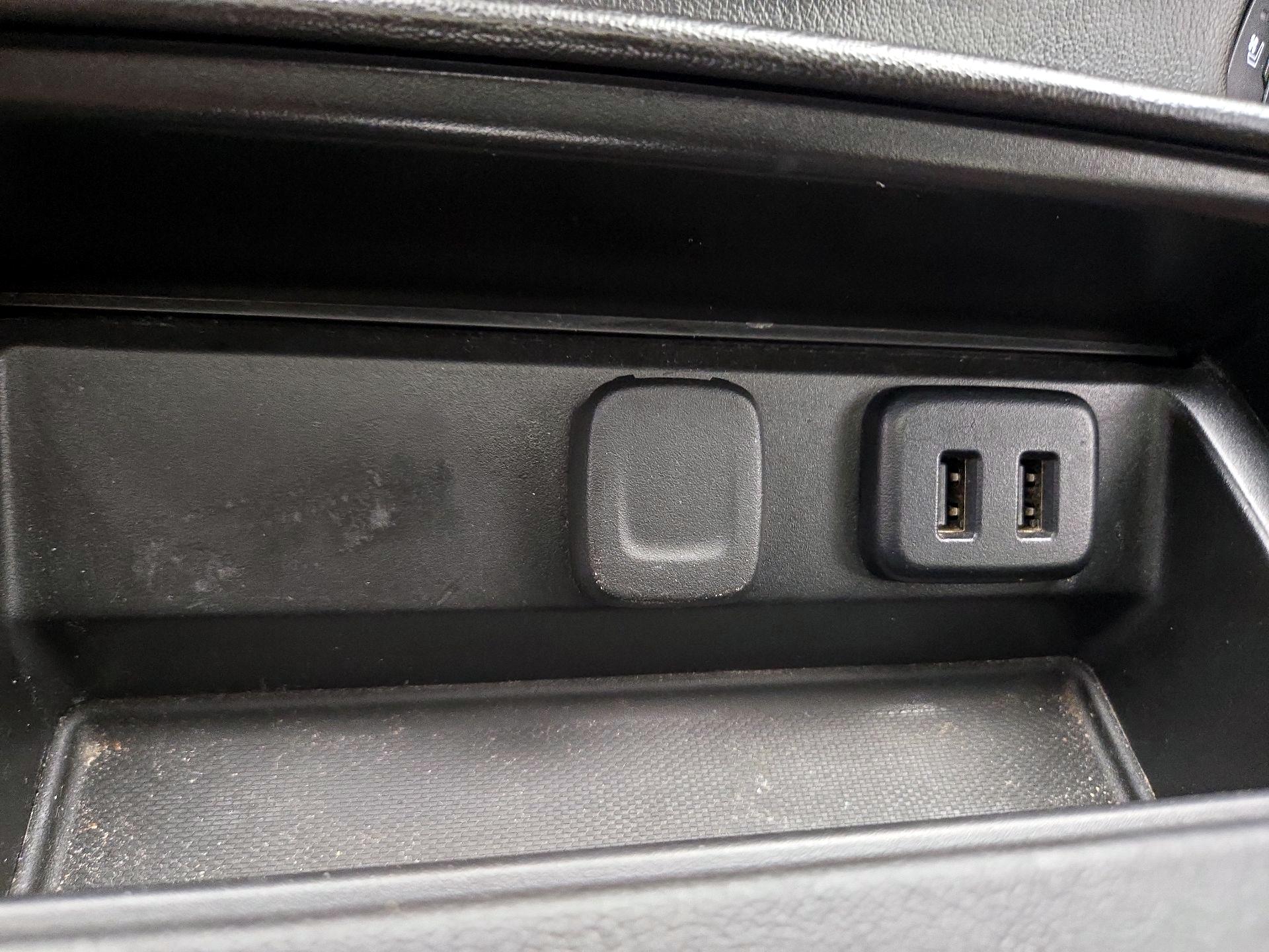 Thumbnail: 2020 Chevrolet Suburban - 18