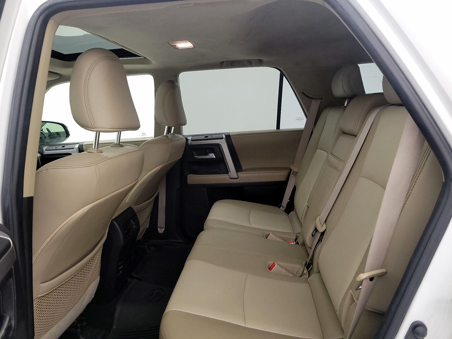 Thumbnail: 2019 Toyota 4Runner - 19