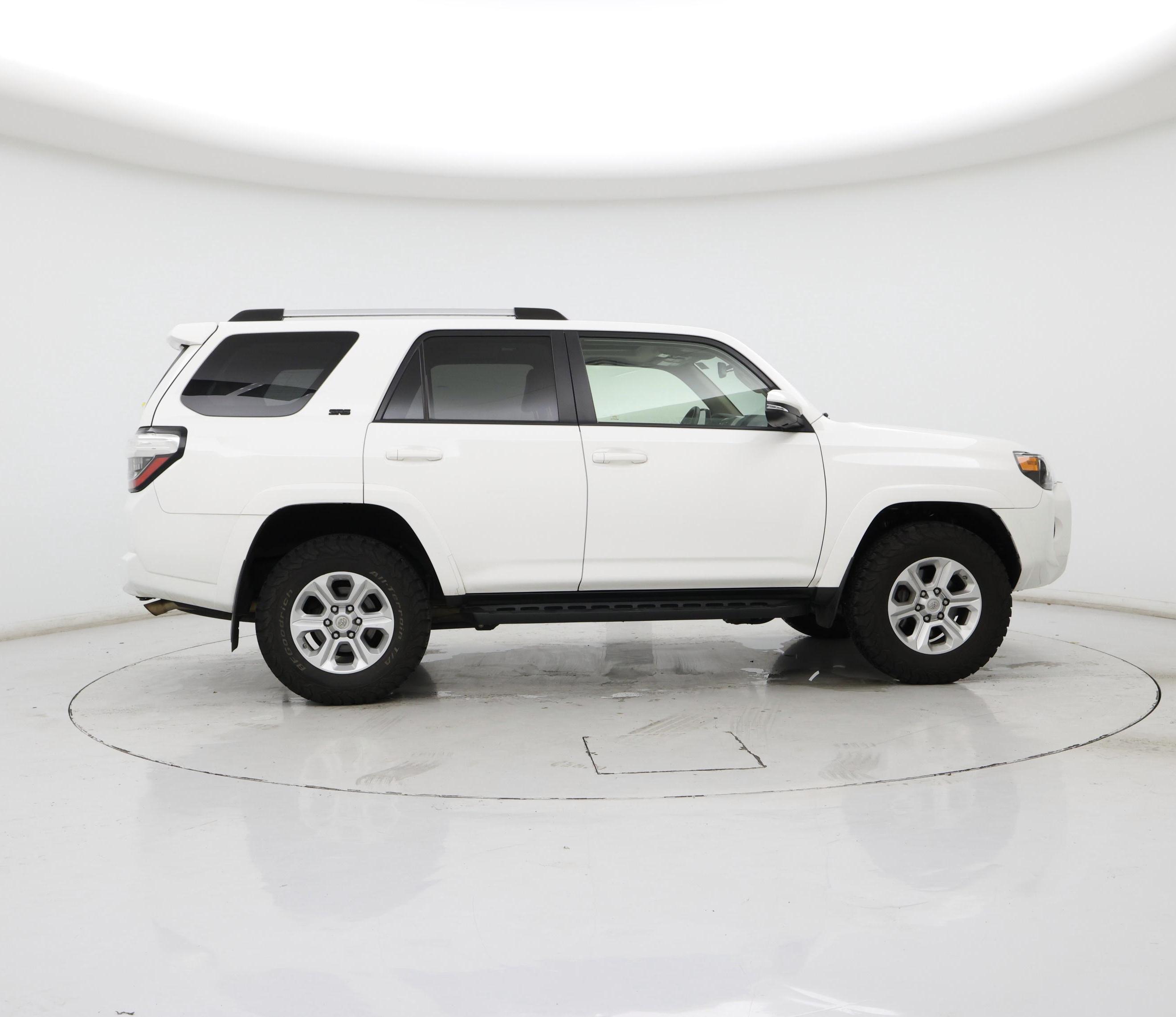 Thumbnail: 2019 Toyota 4Runner - 7