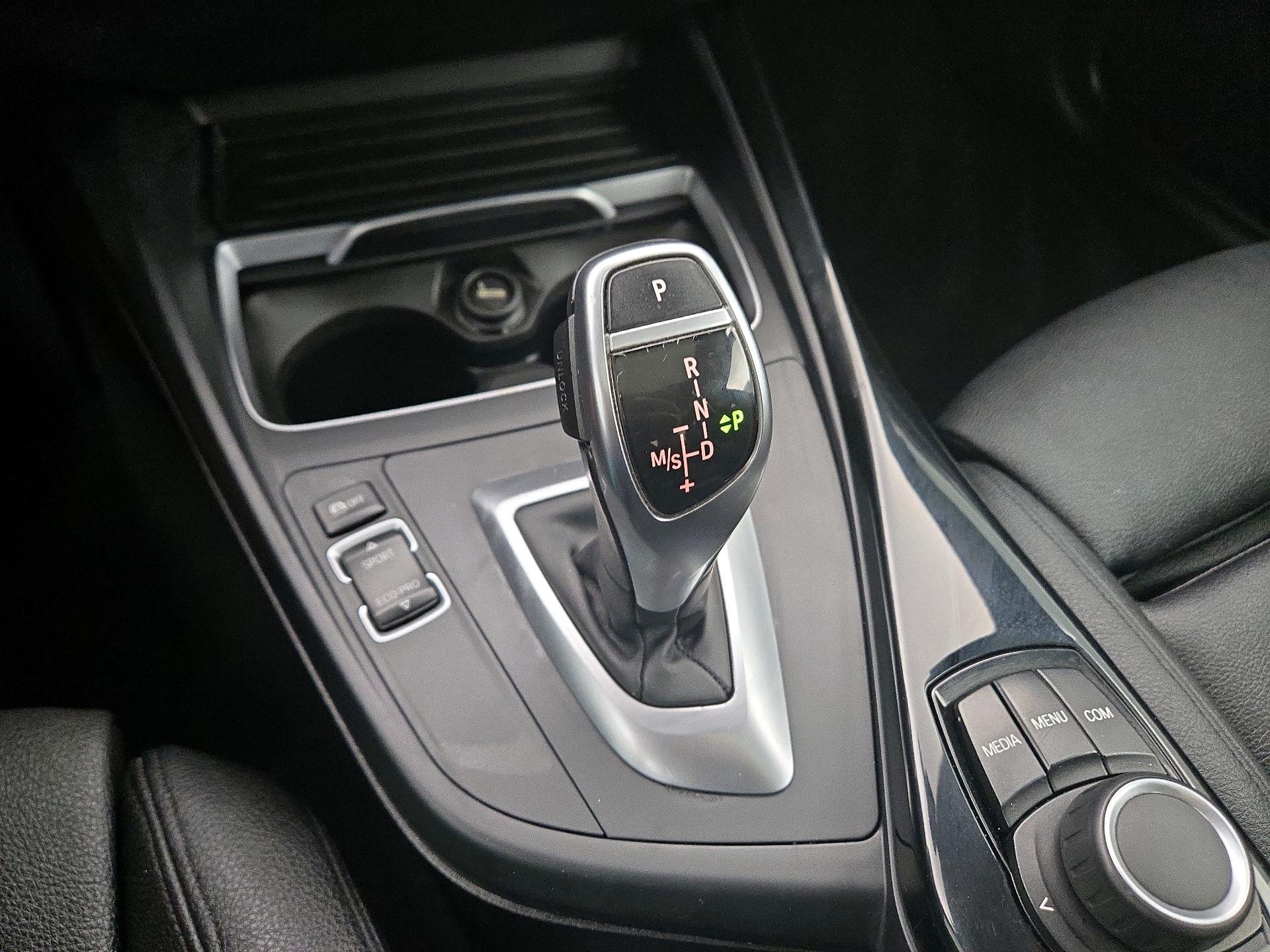 Thumbnail: 2018 BMW 2 Series - 17