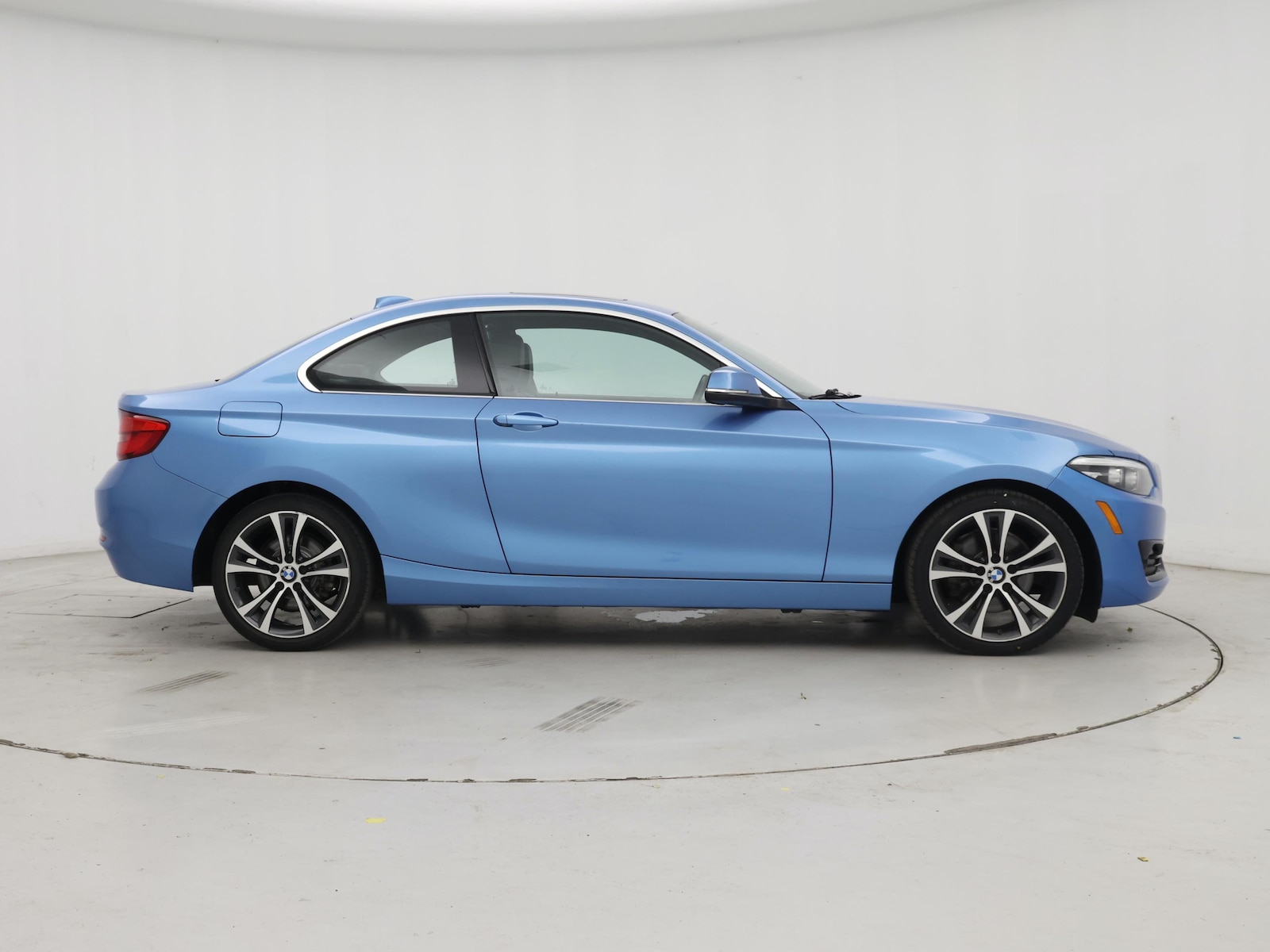 2018 BMW 2 Series 230i - Photo 8