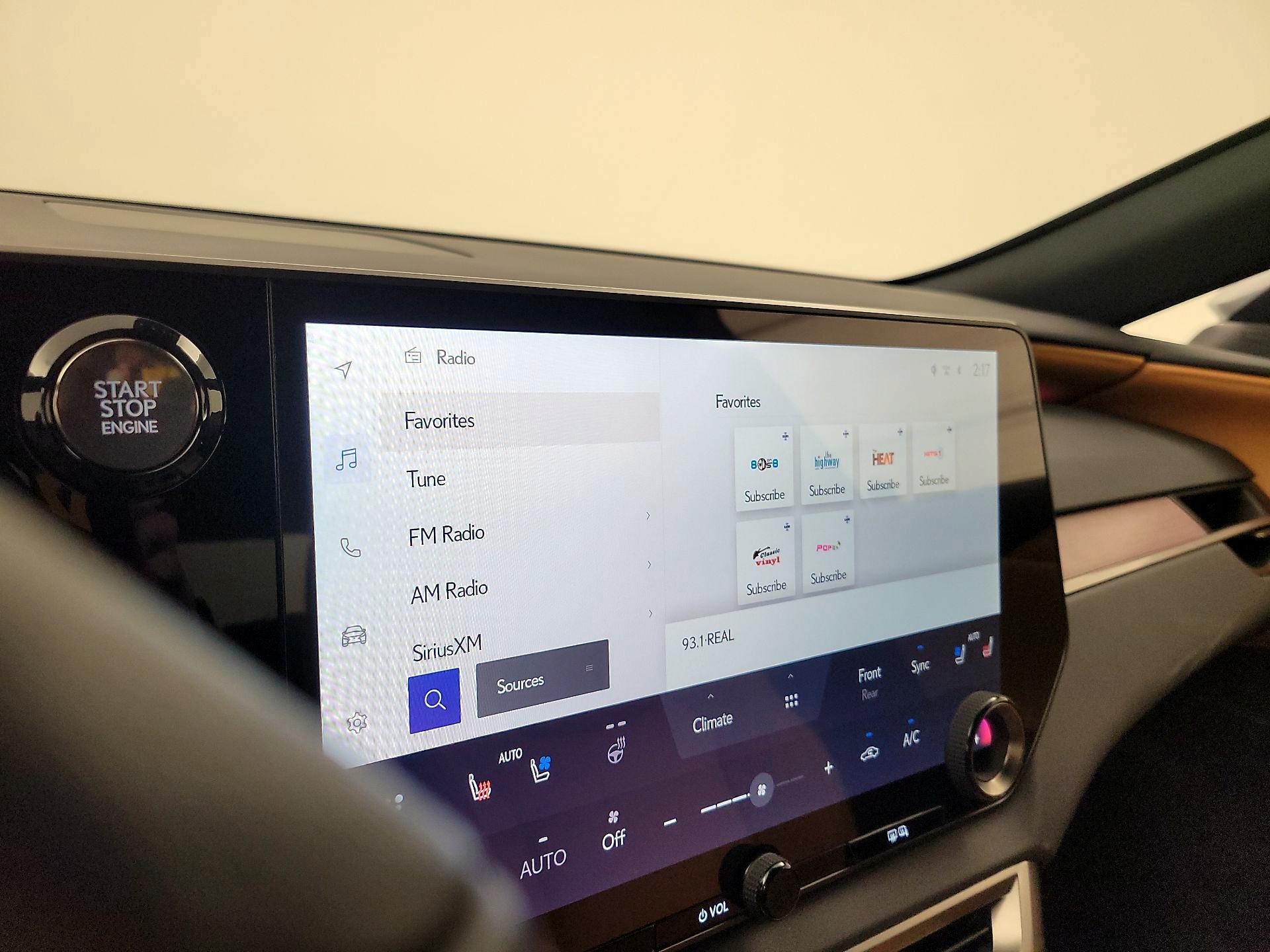 Thumbnail: 2023 Lexus RX - 15