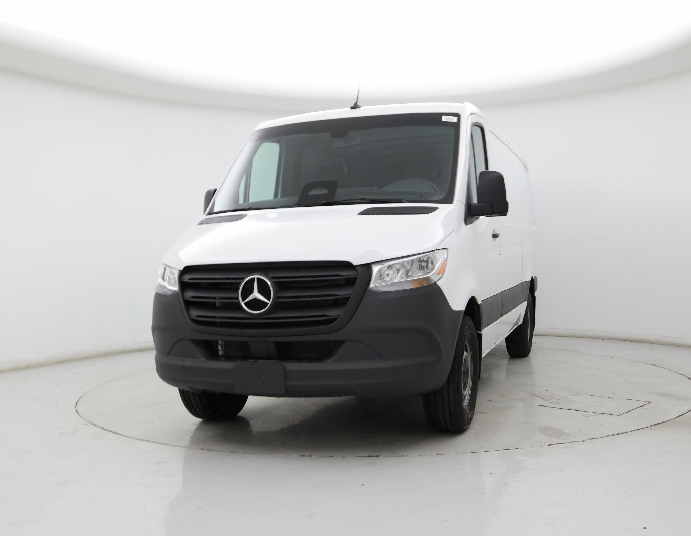 Thumbnail: 2025 Mercedes-Benz Sprinter - 4