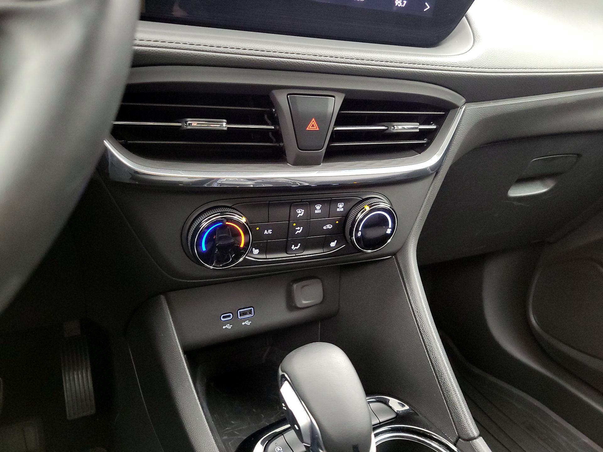 Thumbnail: 2024 Buick Encore GX - 16