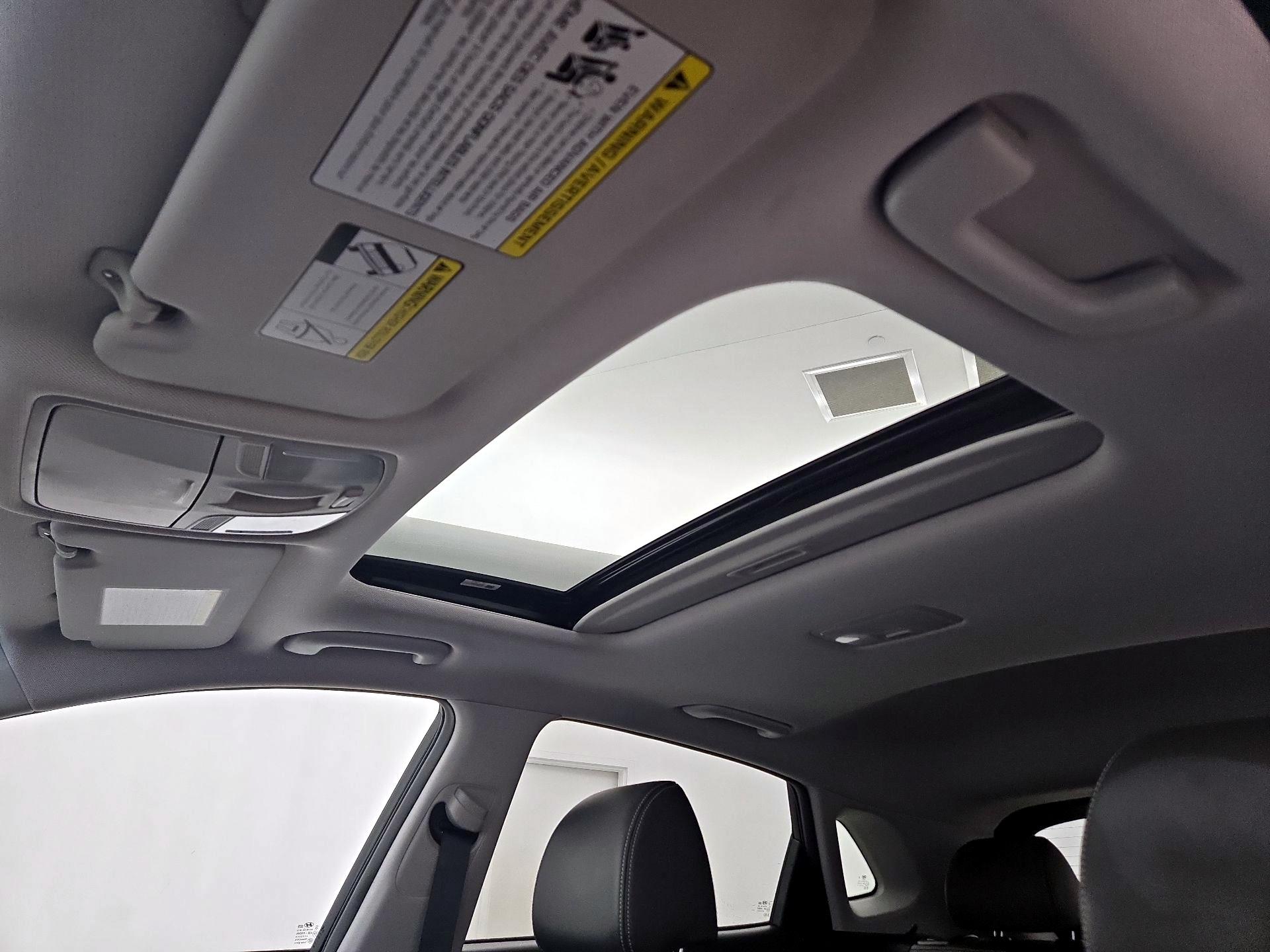 Thumbnail: 2019 Hyundai Kona - 19