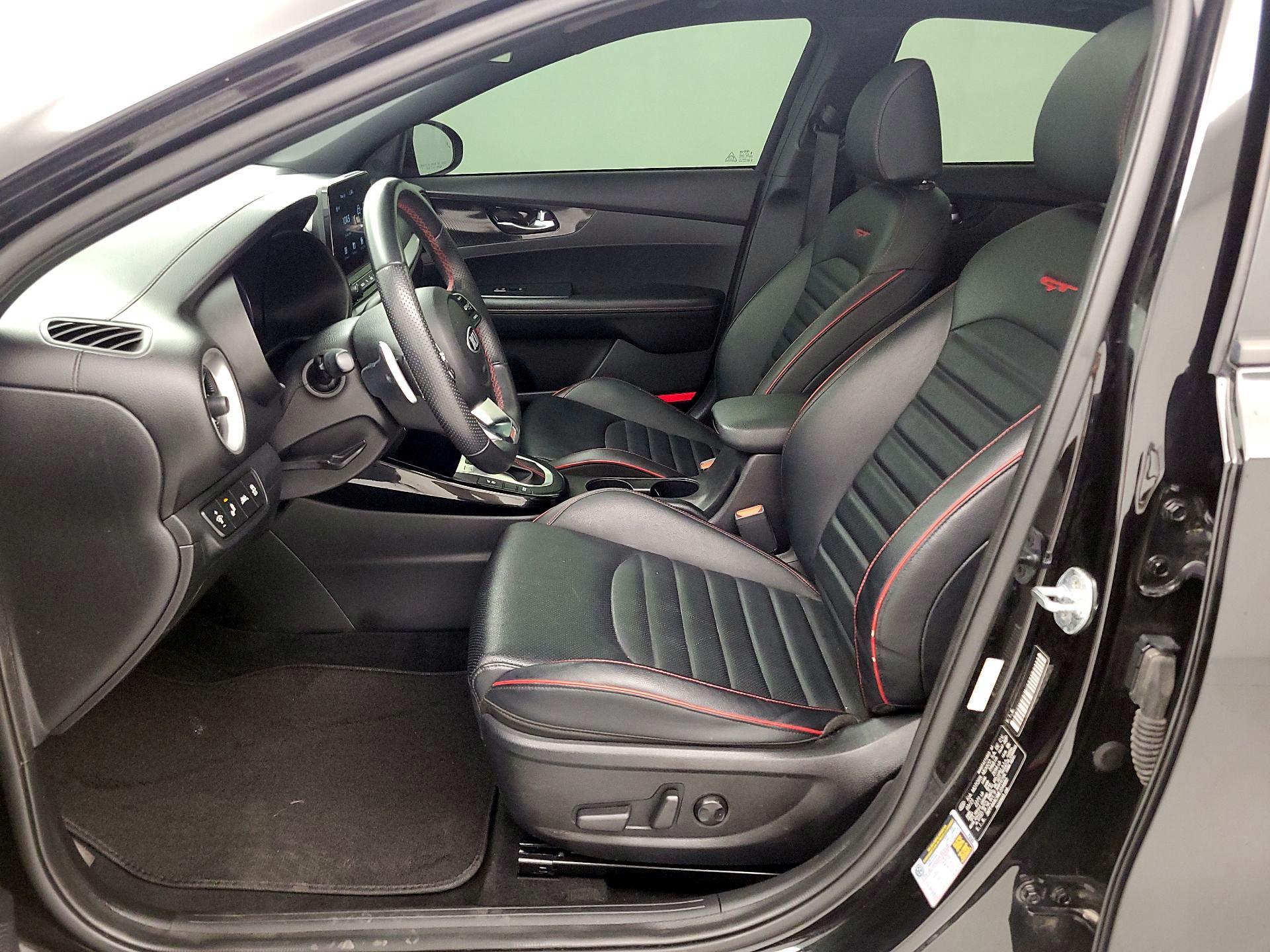 Thumbnail: 2021 Kia Forte - 11