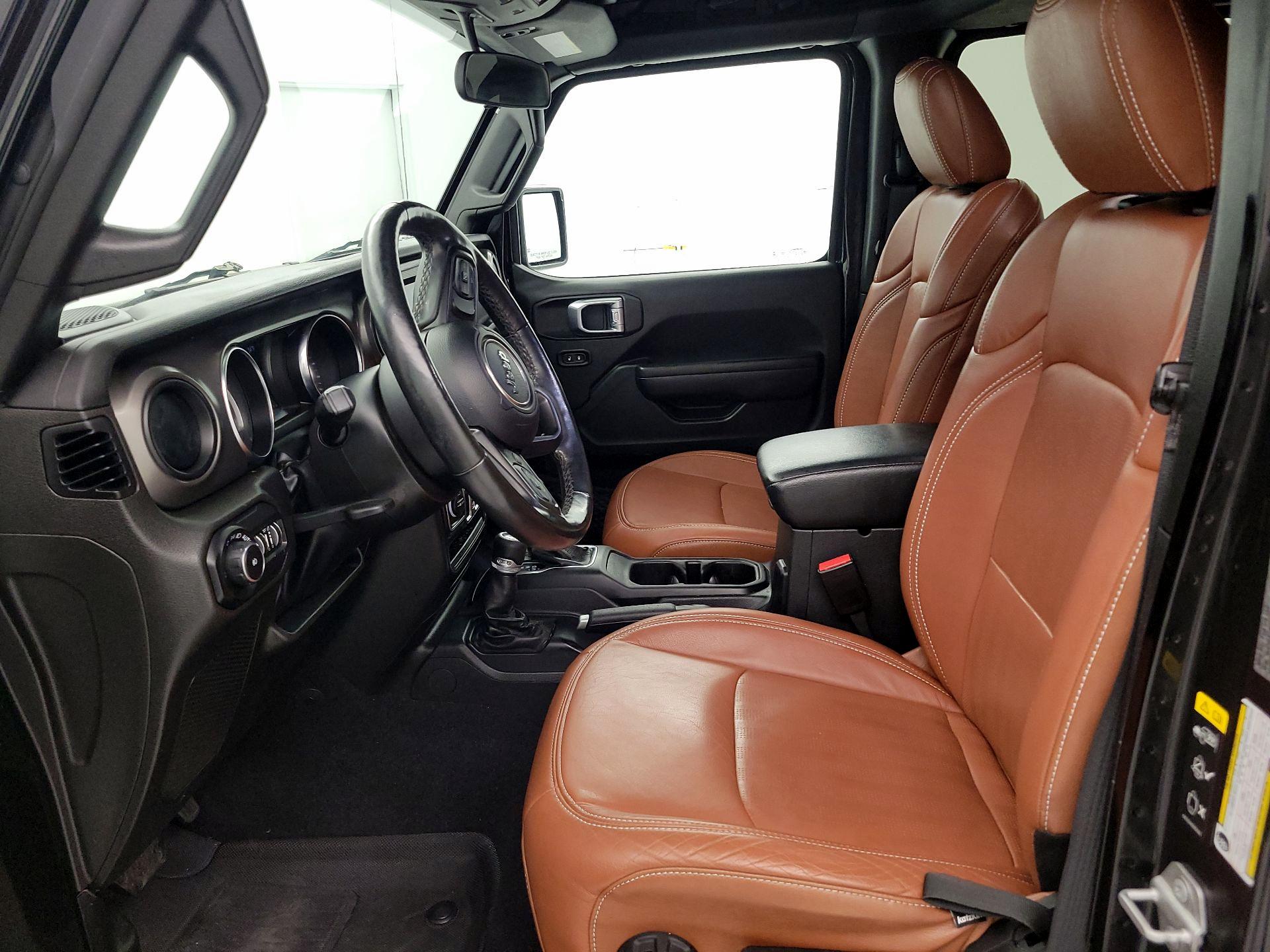 Thumbnail: 2022 Jeep Wrangler - 11