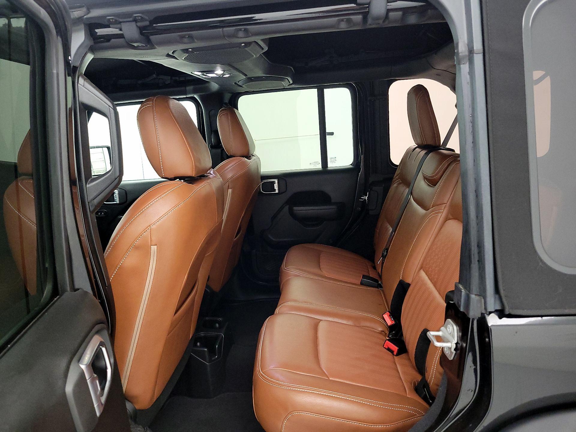 Thumbnail: 2022 Jeep Wrangler - 19