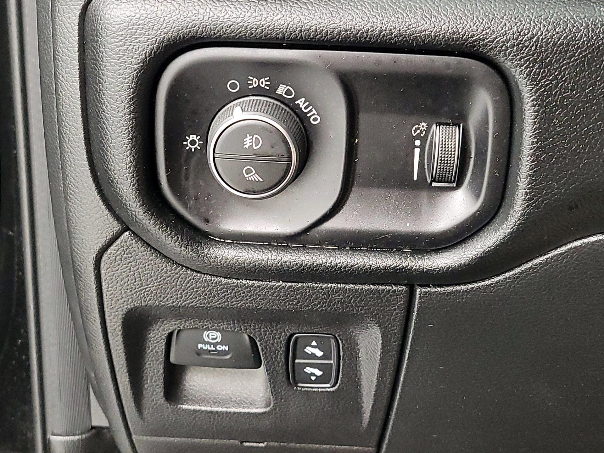 Thumbnail: 2022 RAM 1500 - 13