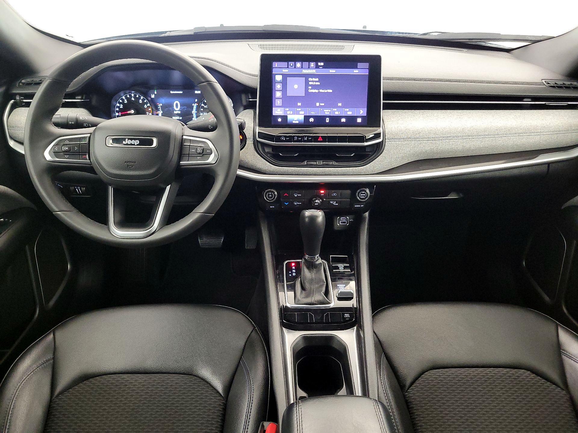 Thumbnail: 2023 Jeep Compass - 9