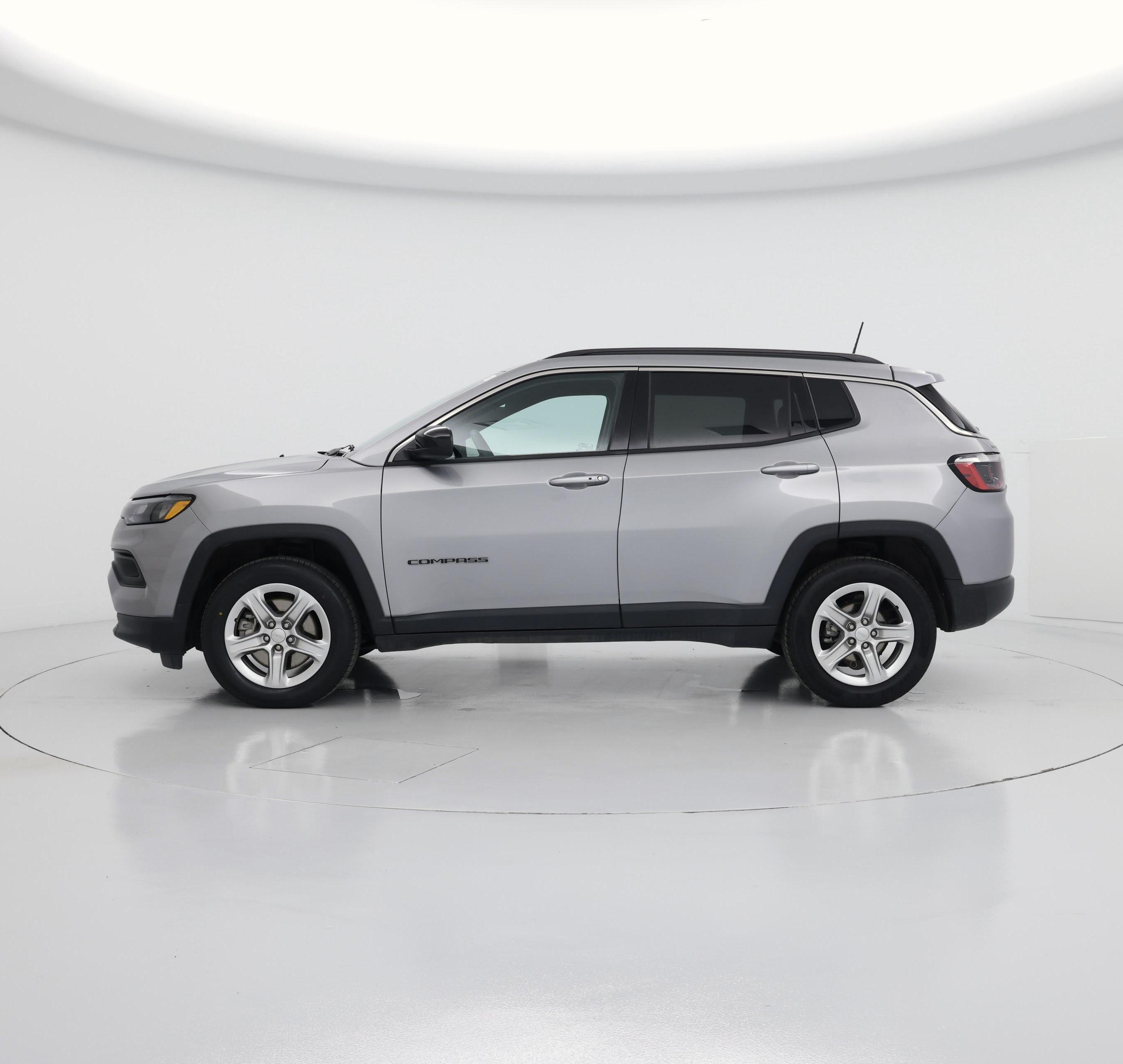 Thumbnail: 2023 Jeep Compass - 3