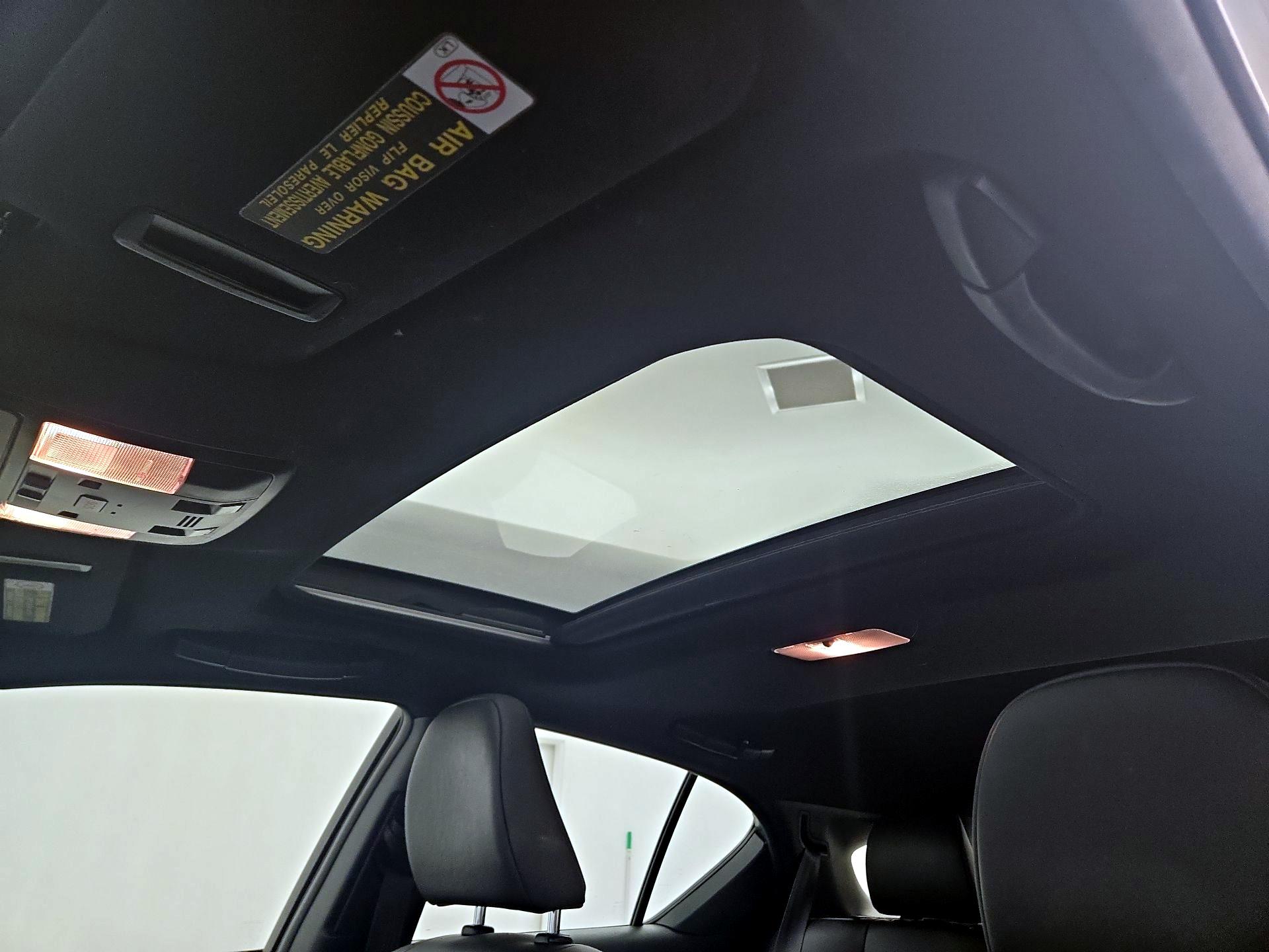 Thumbnail: 2015 Lexus CT - 20