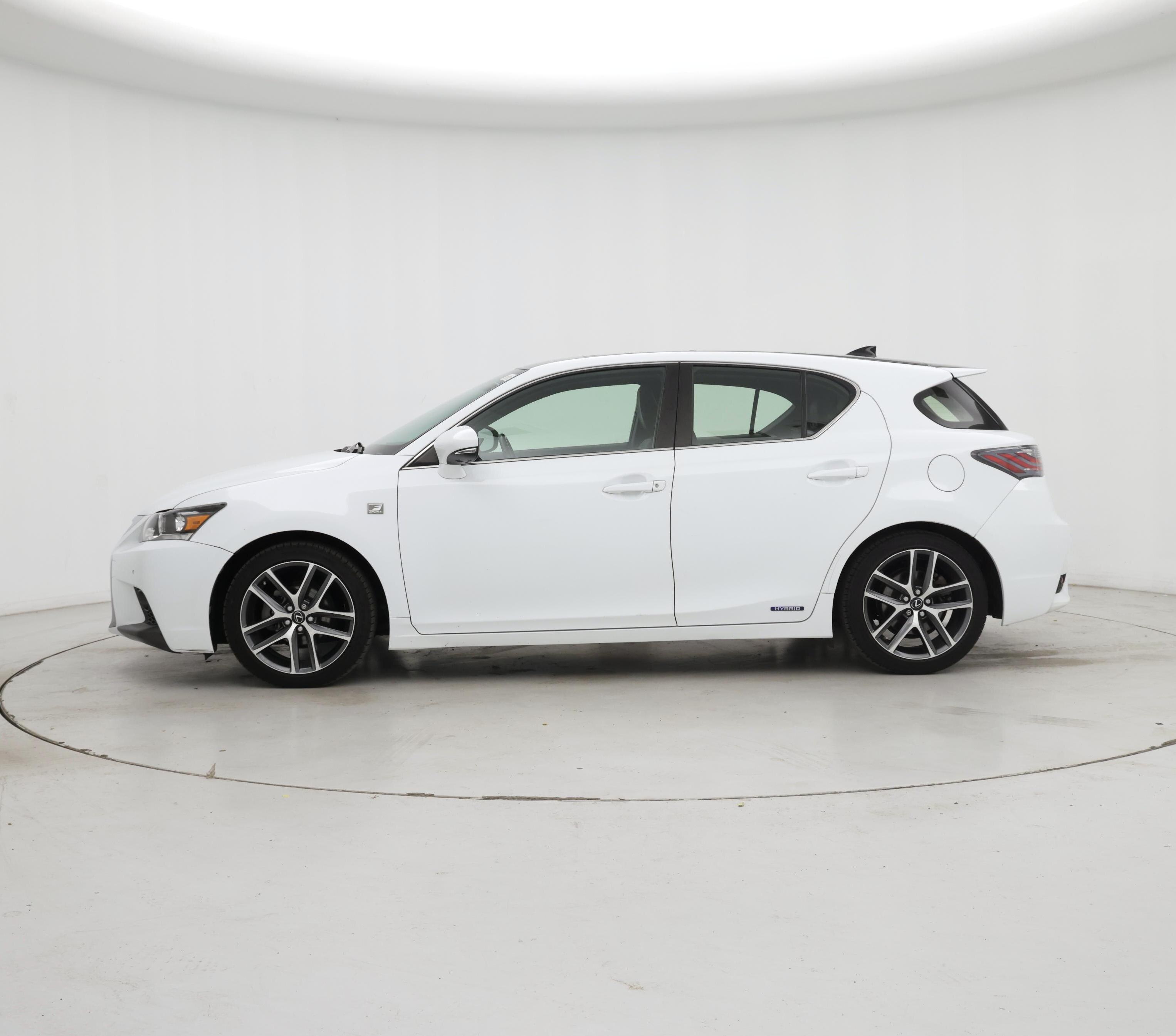 Thumbnail: 2015 Lexus CT - 3