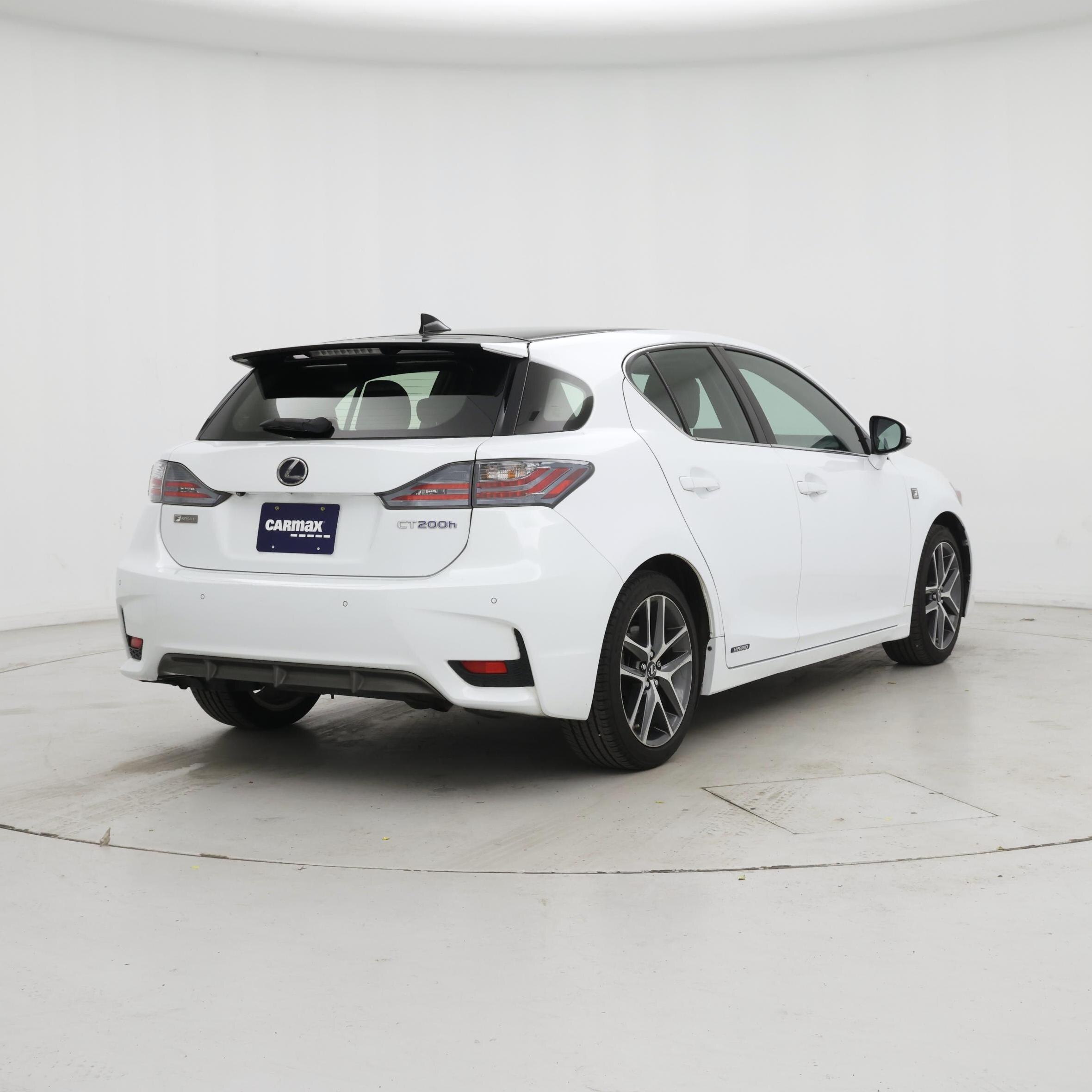 Thumbnail: 2015 Lexus CT - 8
