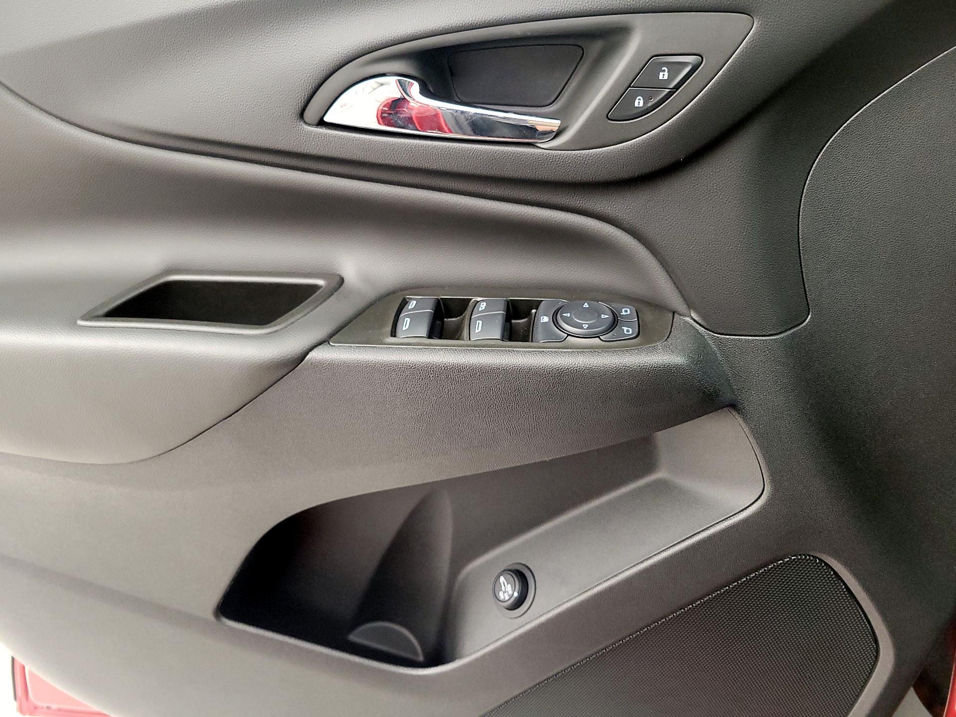 Thumbnail: 2024 Chevrolet Equinox - 12