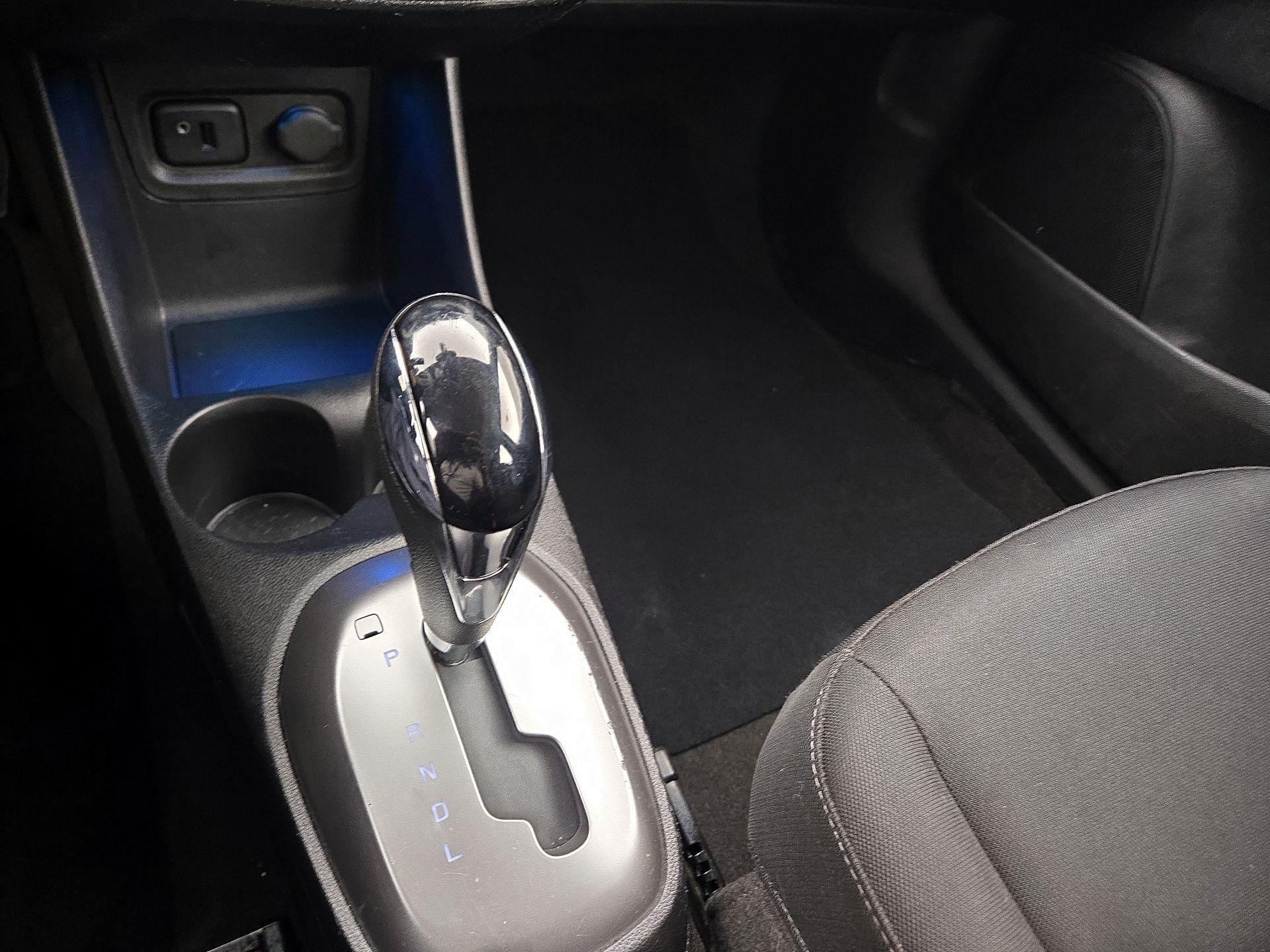 Thumbnail: 2016 Chevrolet Spark - 17