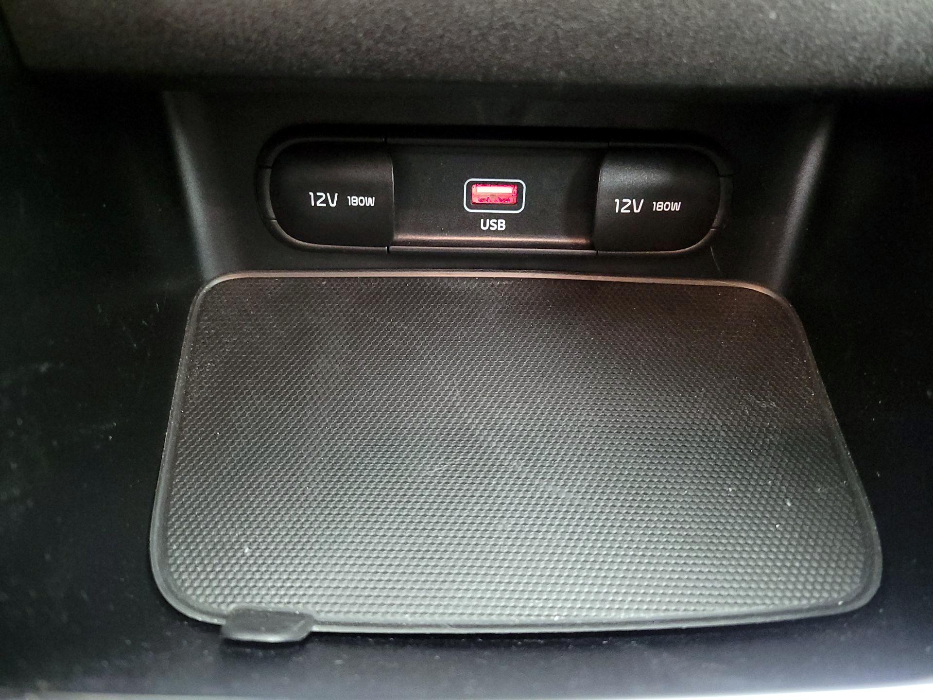 Thumbnail: 2023 Kia Forte - 18