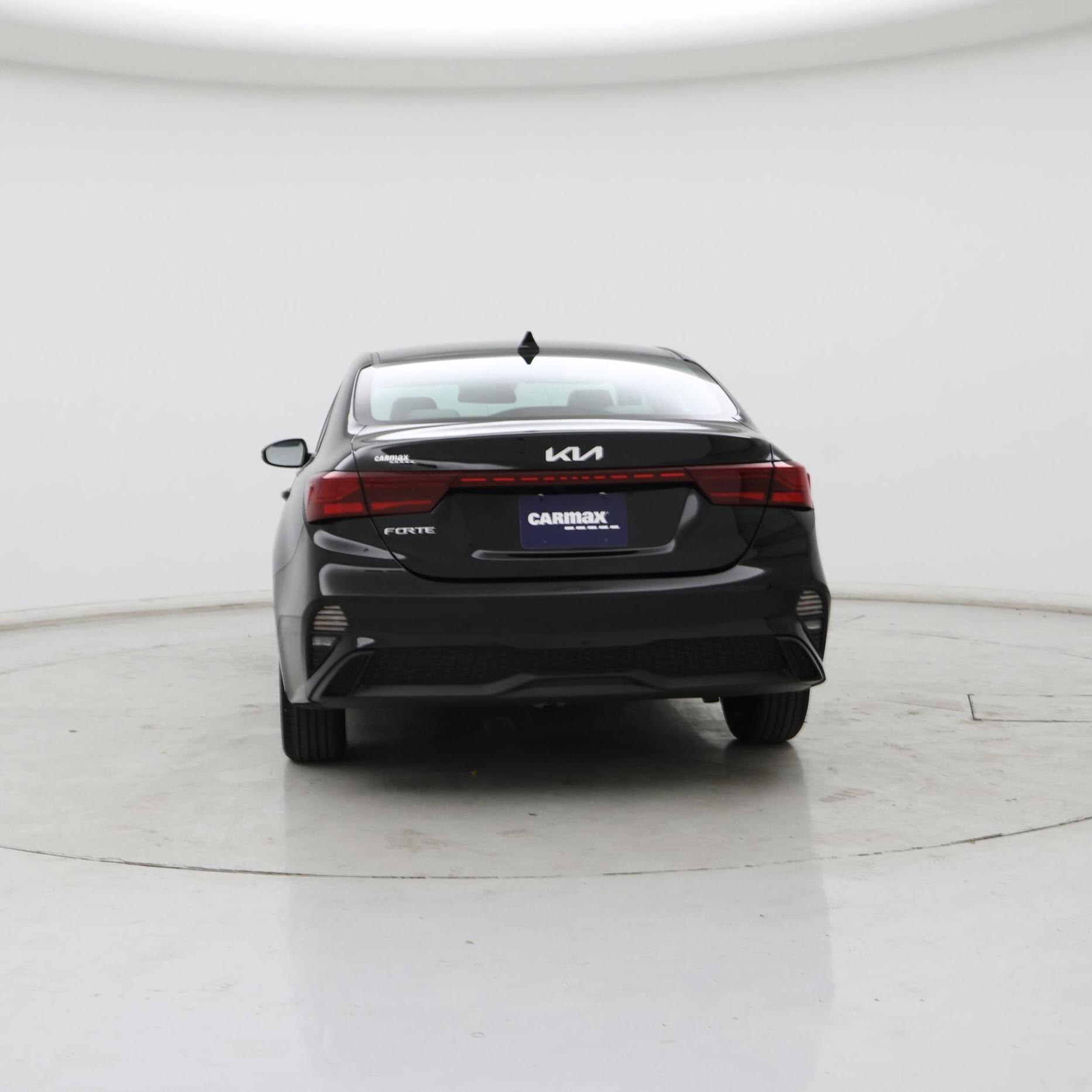 Thumbnail: 2023 Kia Forte - 6