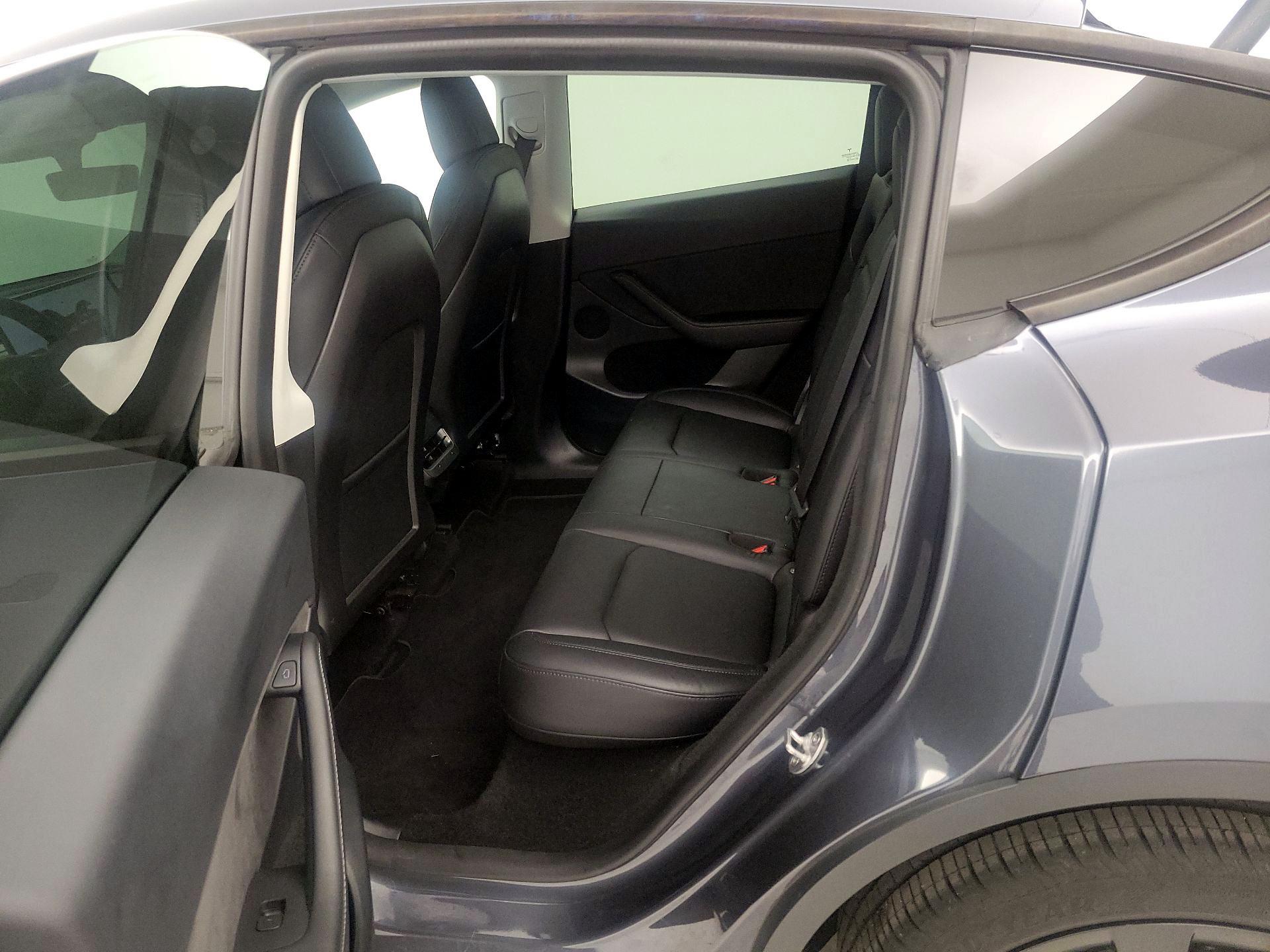 Thumbnail: 2023 Tesla Model Y - 20