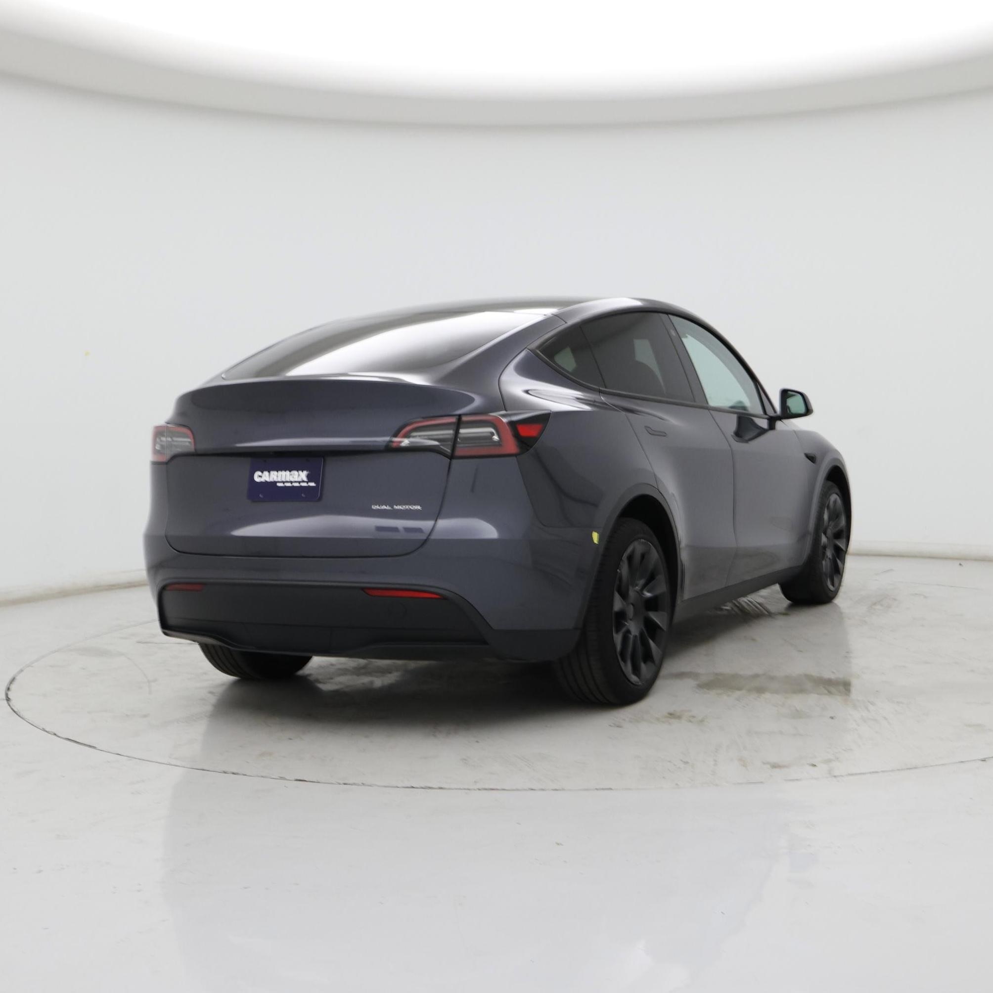 Thumbnail: 2023 Tesla Model Y - 8