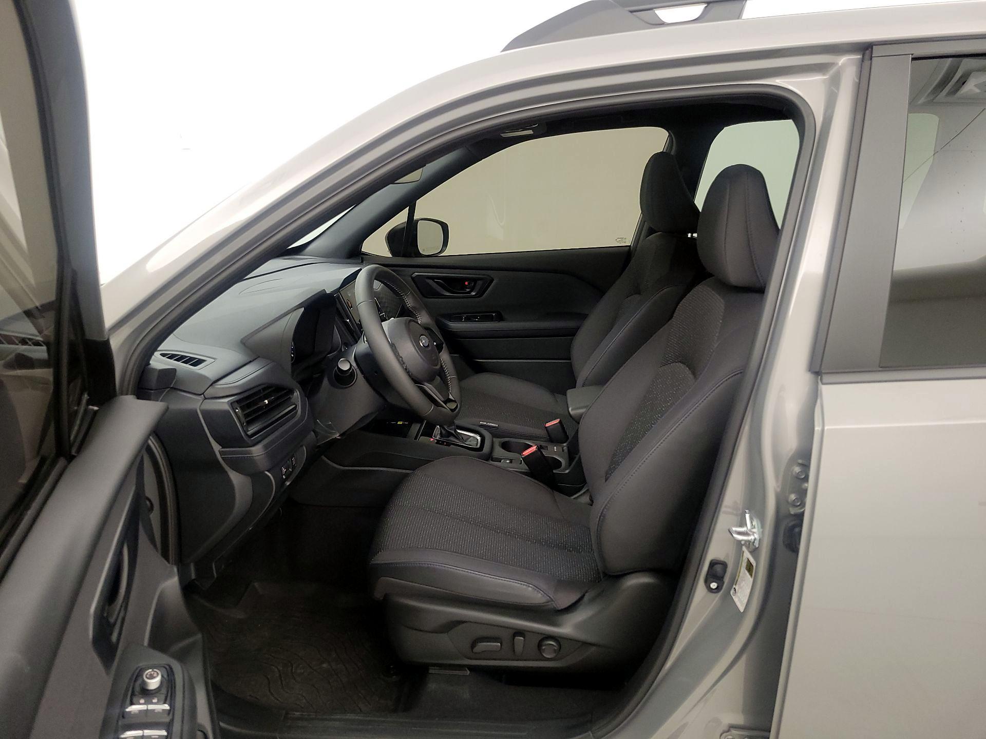 Thumbnail: 2025 Subaru Forester - 11