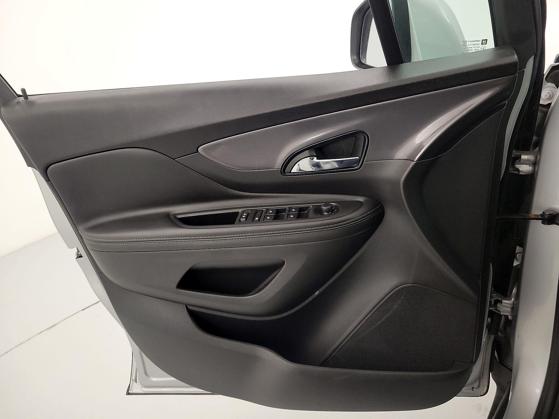 Thumbnail: 2022 Buick Encore - 12