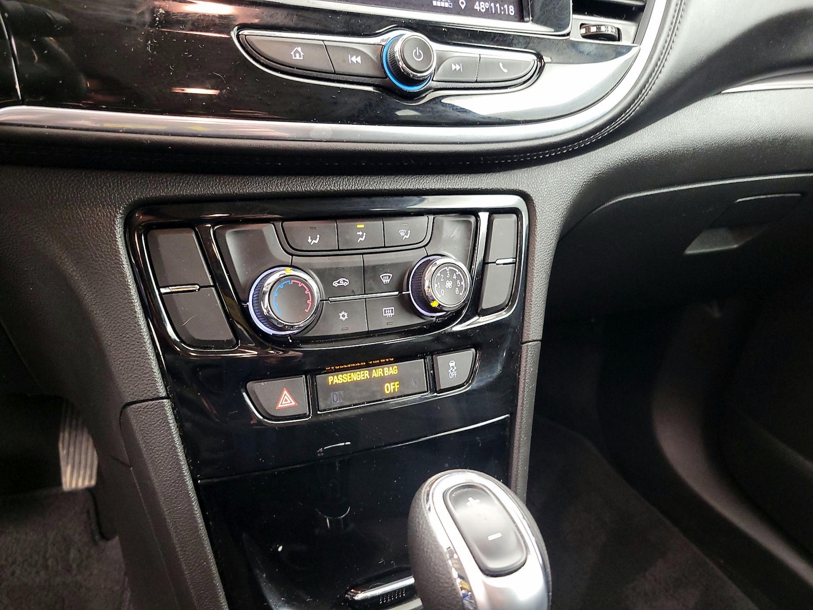 2022 Buick Encore Preferred - Photo 17